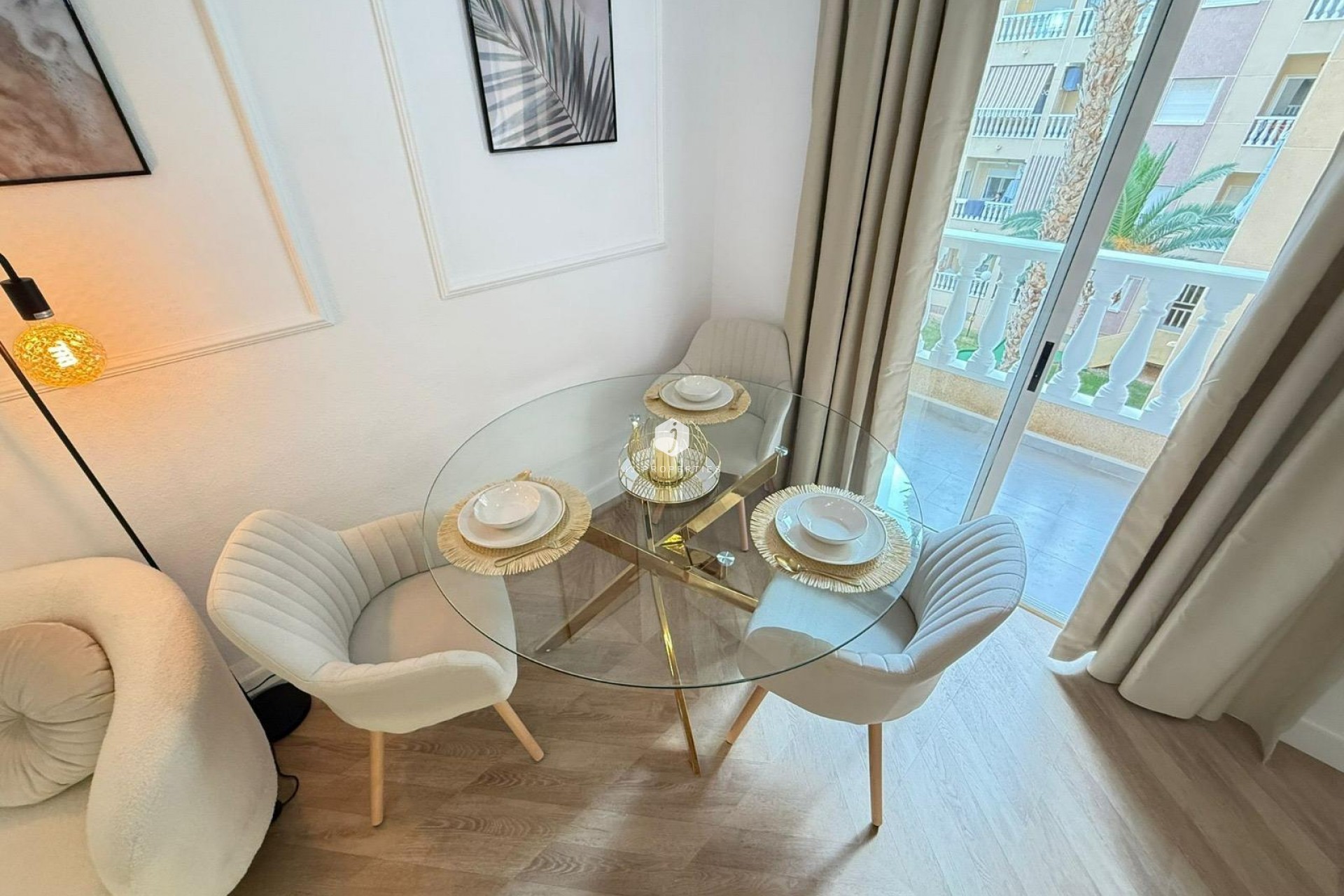 Segunda mano - Apartamento / piso -
Torrevieja - PARQUE DE LAS NACIONES