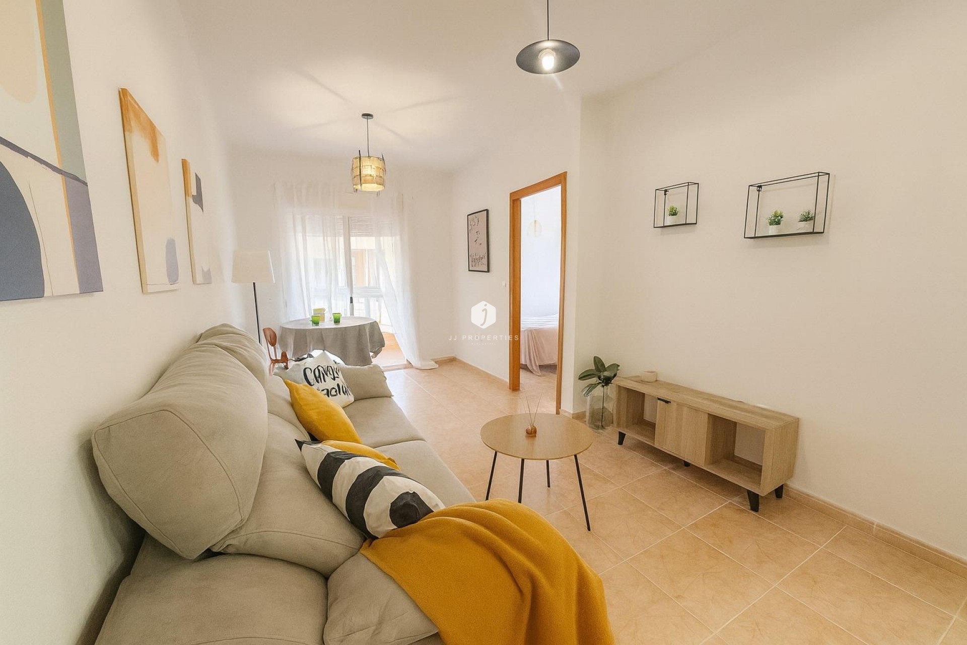 Segunda mano - Apartamento / piso -
Torrevieja - PARQUE DE LAS NACIONES