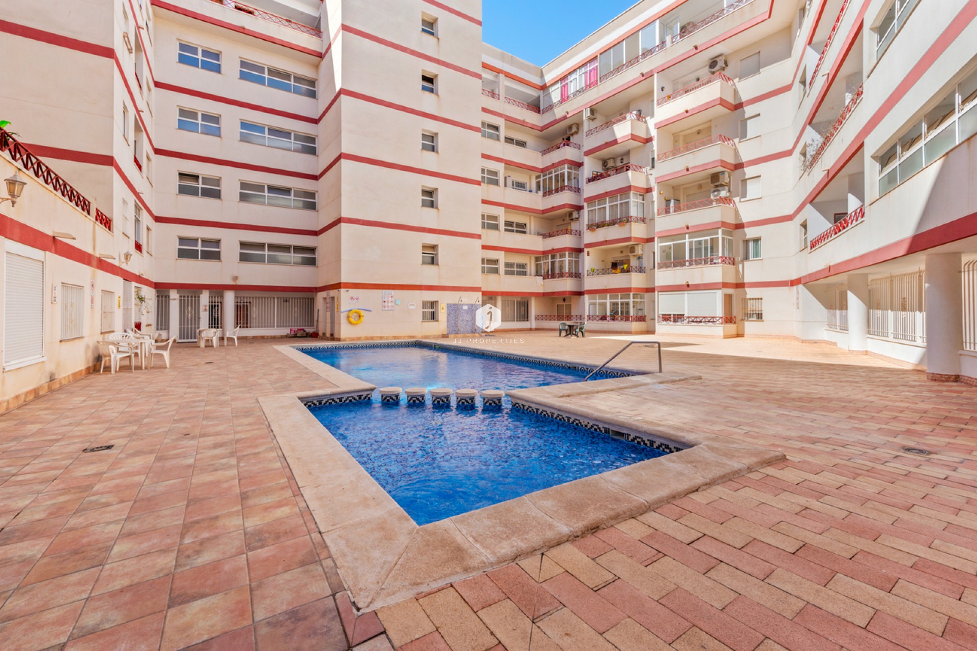Segunda mano - Apartamento / piso -
Torrevieja - PARQUE DE LAS NACIONES