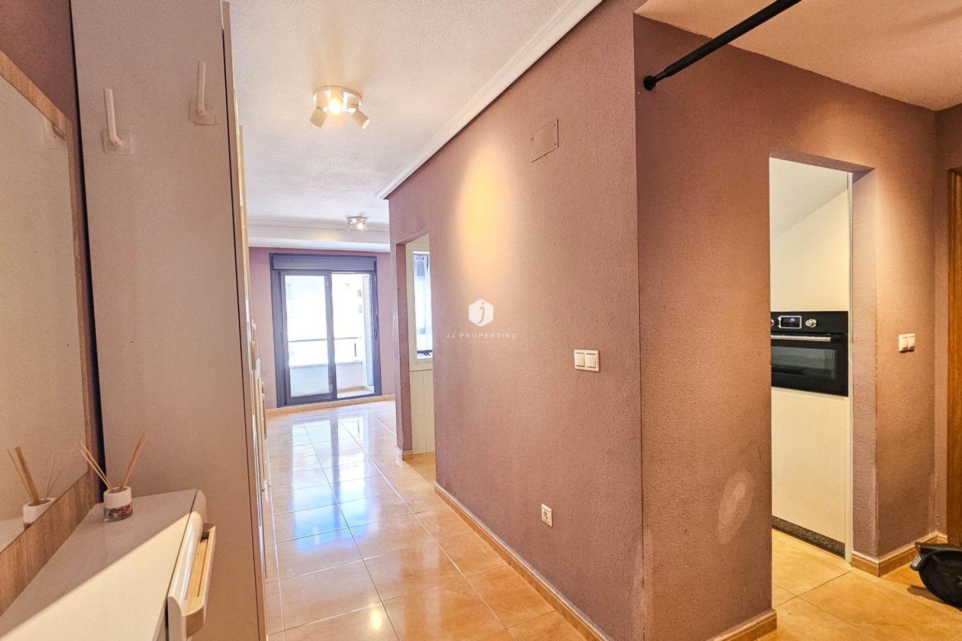 Segunda mano - Apartamento / piso -
Torrevieja - PARQUE DE LAS NACIONES