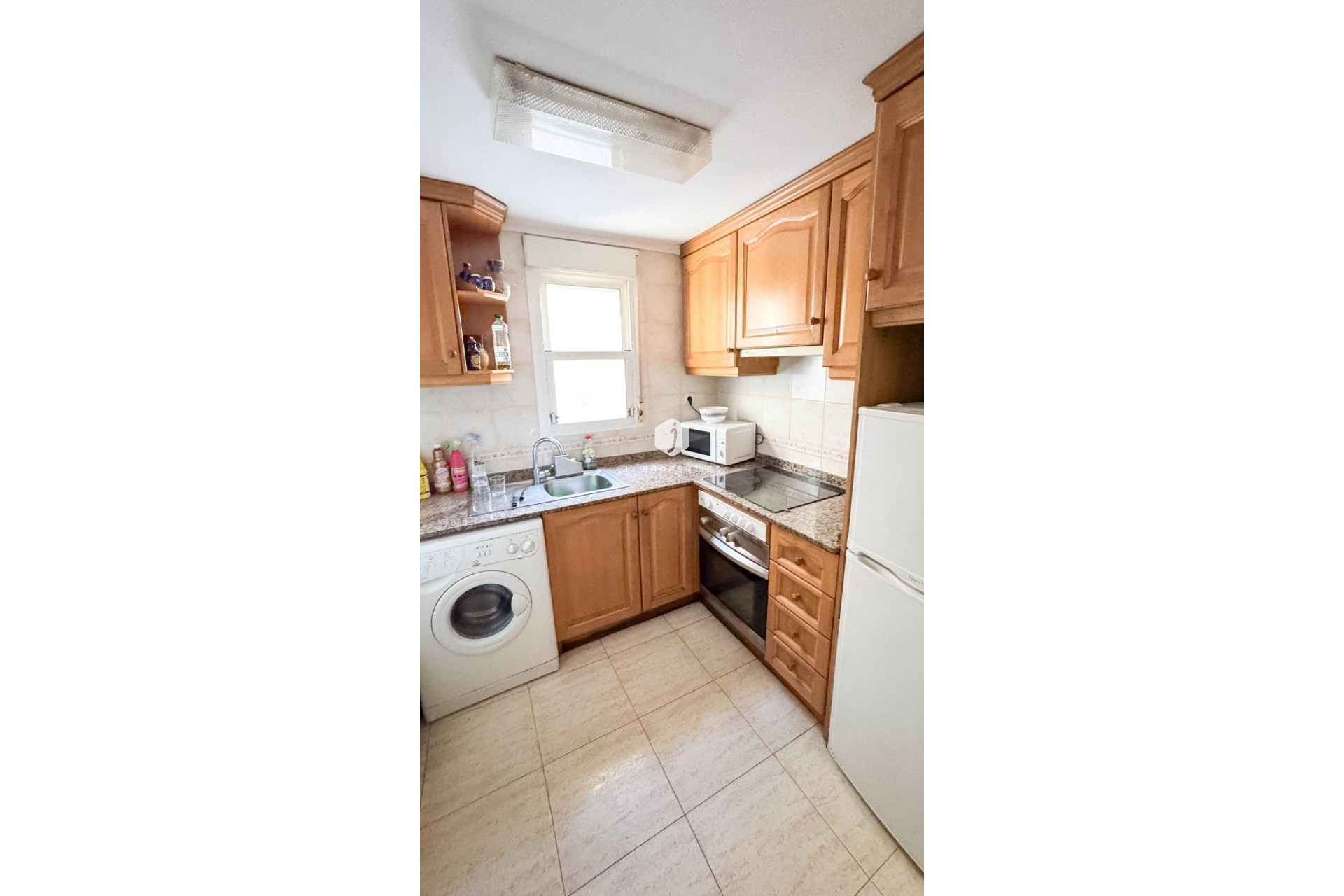 Segunda mano - Apartamento / piso -
Torrevieja - PARQUE DE LAS NACIONES