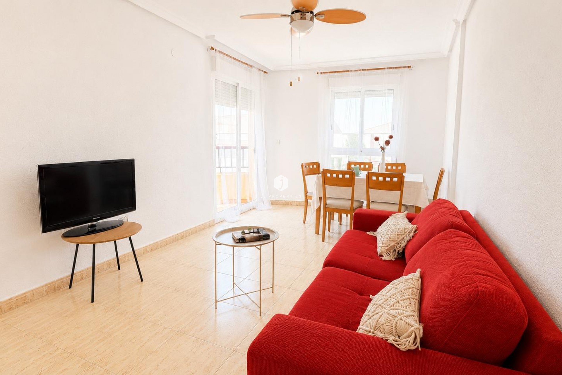 Segunda mano - Apartamento / piso -
Torrevieja - PARQUE DE LAS NACIONES