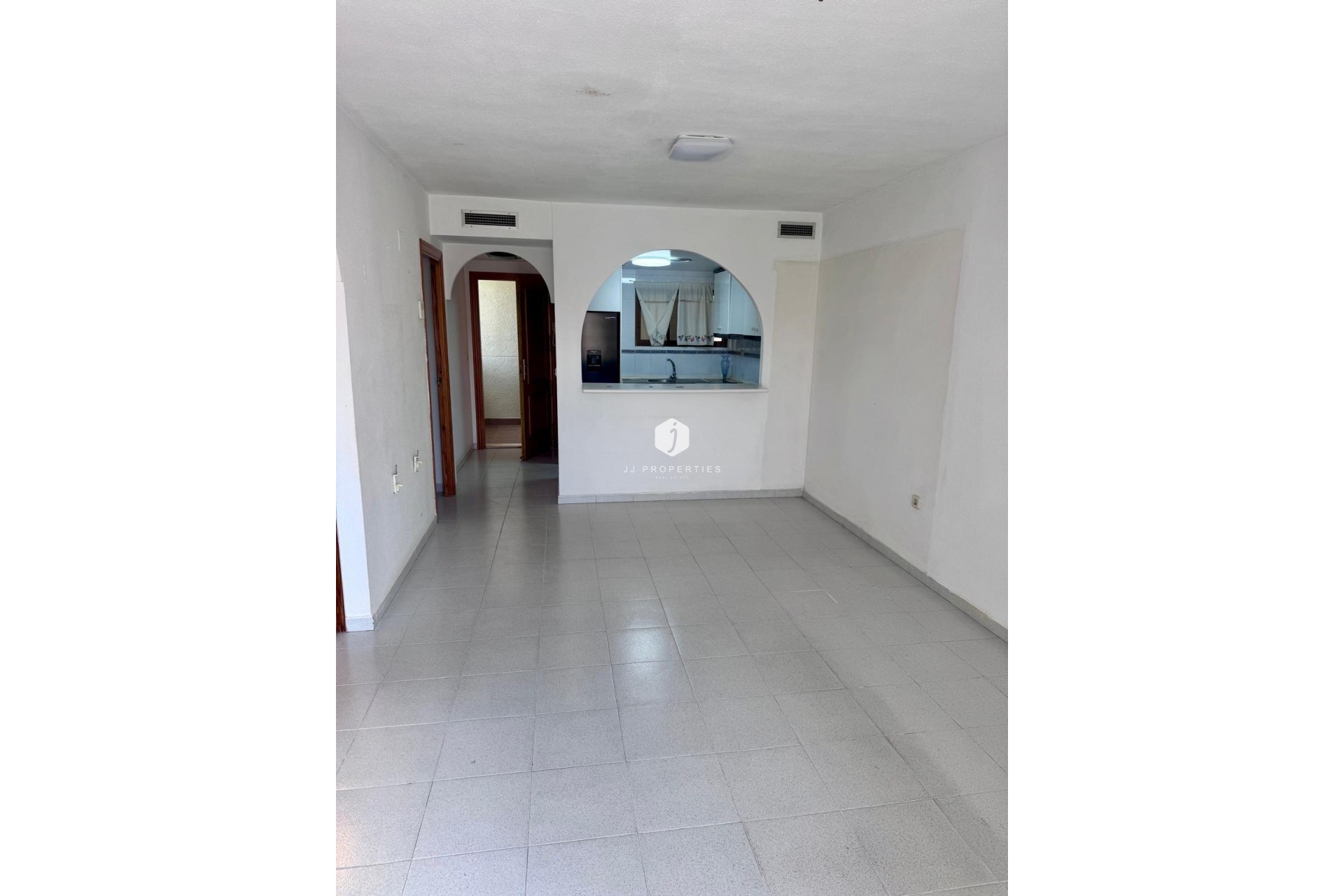 Segunda mano - Apartamento / piso -
Torrevieja - PARQUE DE LAS NACIONES