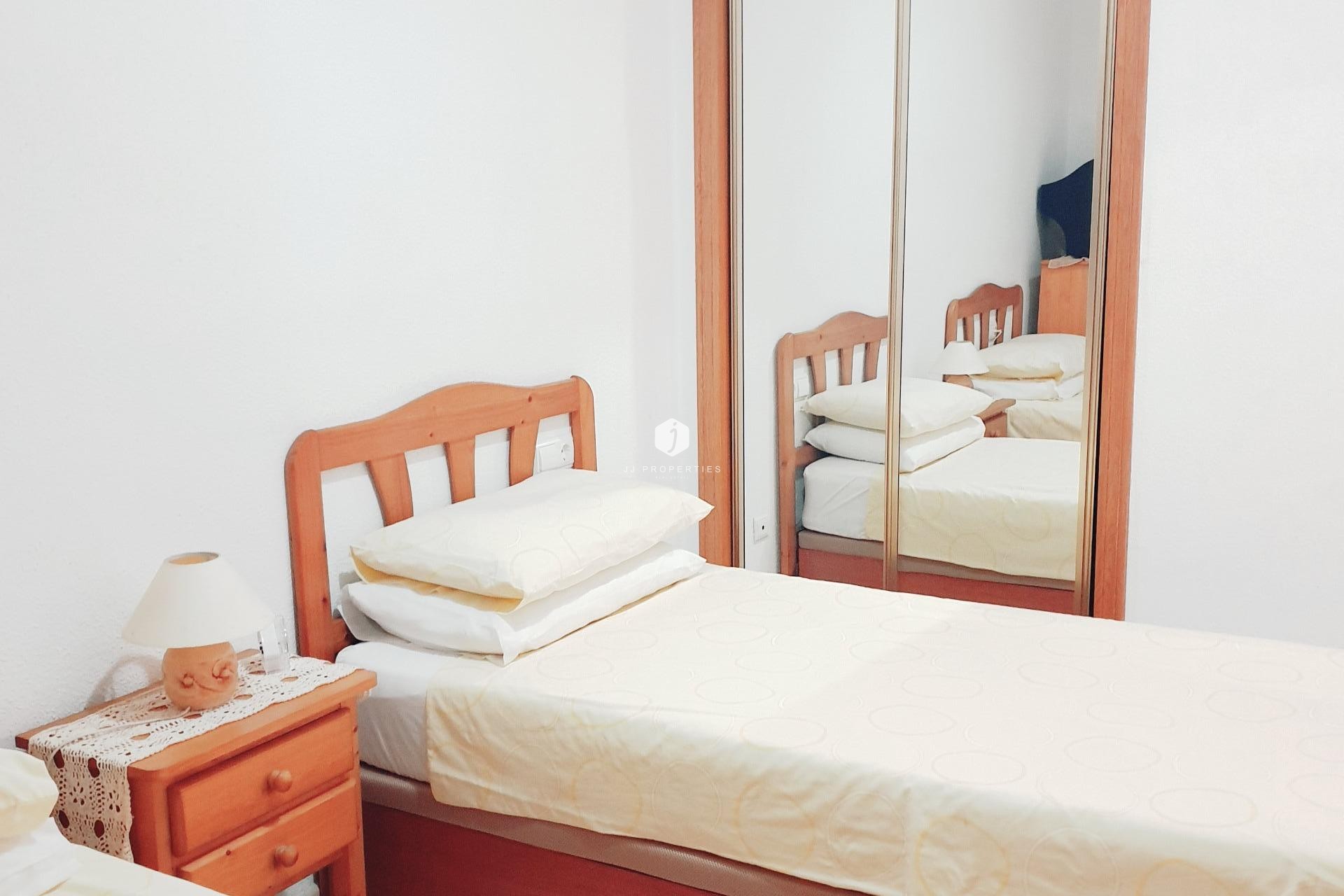 Segunda mano - Apartamento / piso -
Torrevieja - PARQUE DE LAS NACIONES