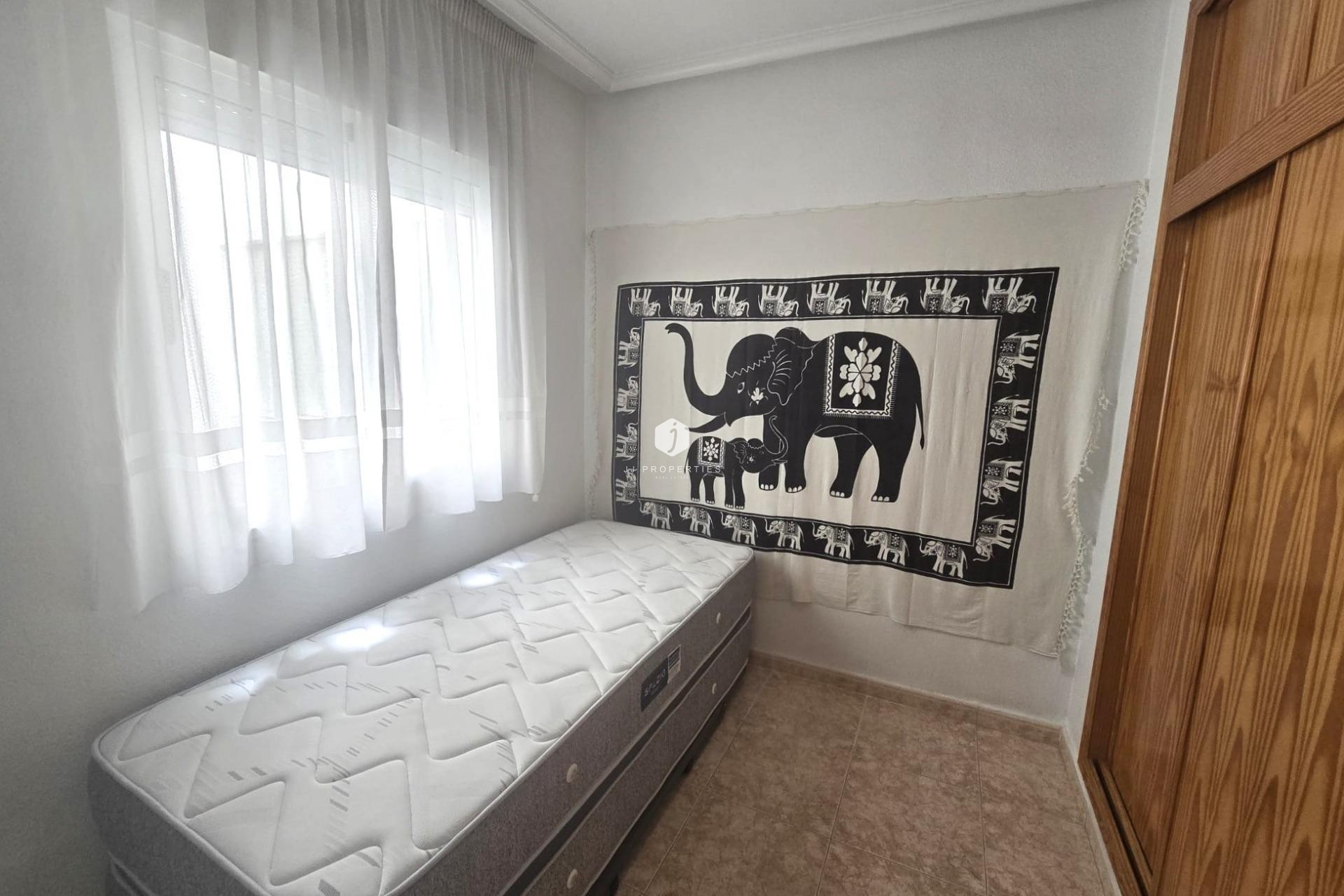 Segunda mano - Apartamento / piso -
Torrevieja - Parque las naciones