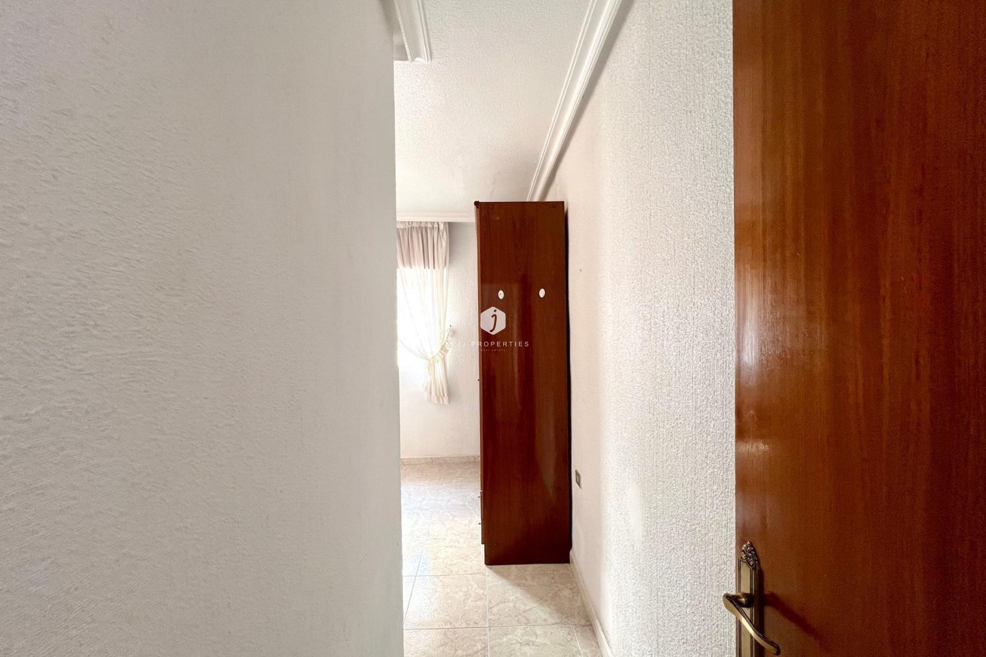 Segunda mano - Apartamento / piso -
Torrevieja - Paseo maritimo