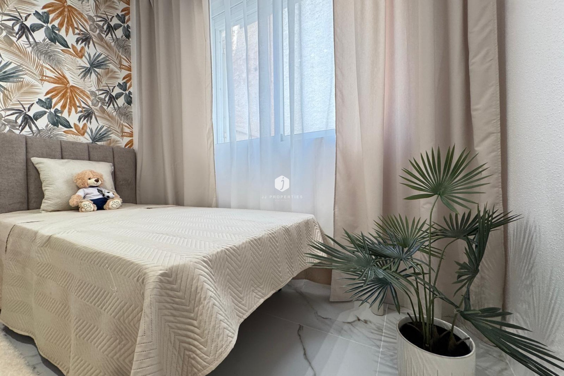 Segunda mano - Apartamento / piso -
Torrevieja - Playa de los Locos