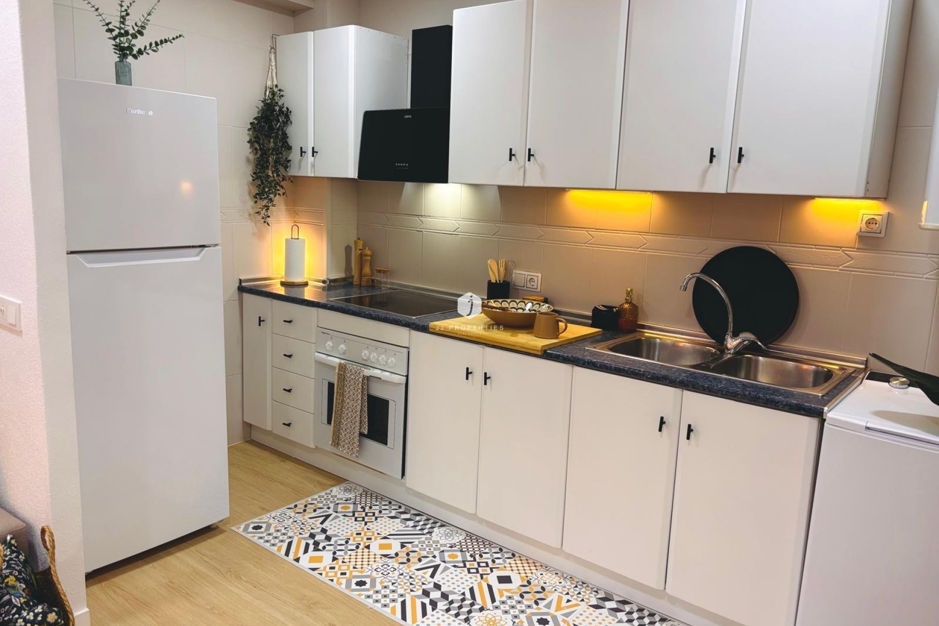 Segunda mano - Apartamento / piso -
Torrevieja - Playa de los Locos