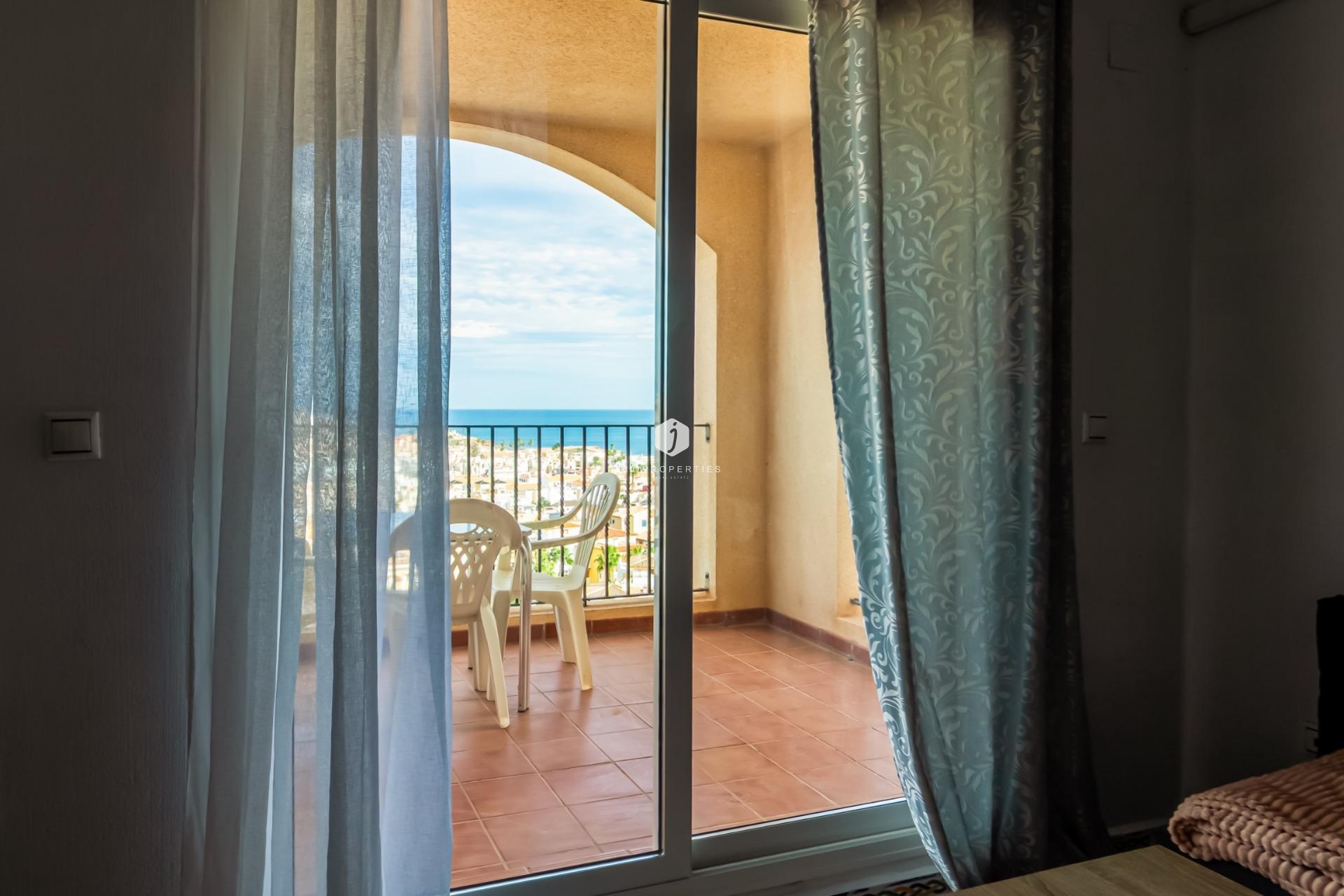 Segunda mano - Apartamento / piso -
Torrevieja - Playa de los Locos