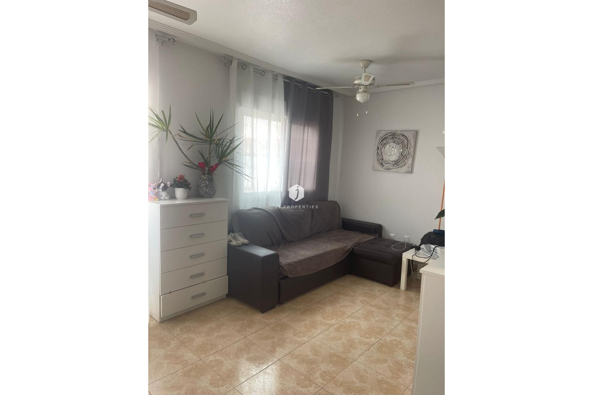 Segunda mano - Apartamento / piso -
Torrevieja - Playa de los Locos