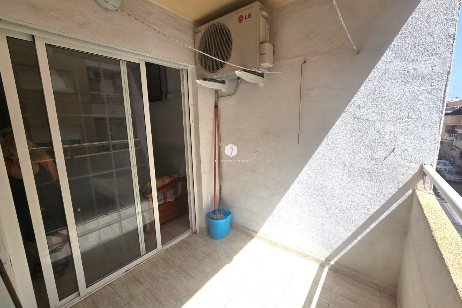Segunda mano - Apartamento / piso -
Torrevieja - Playa de los Locos