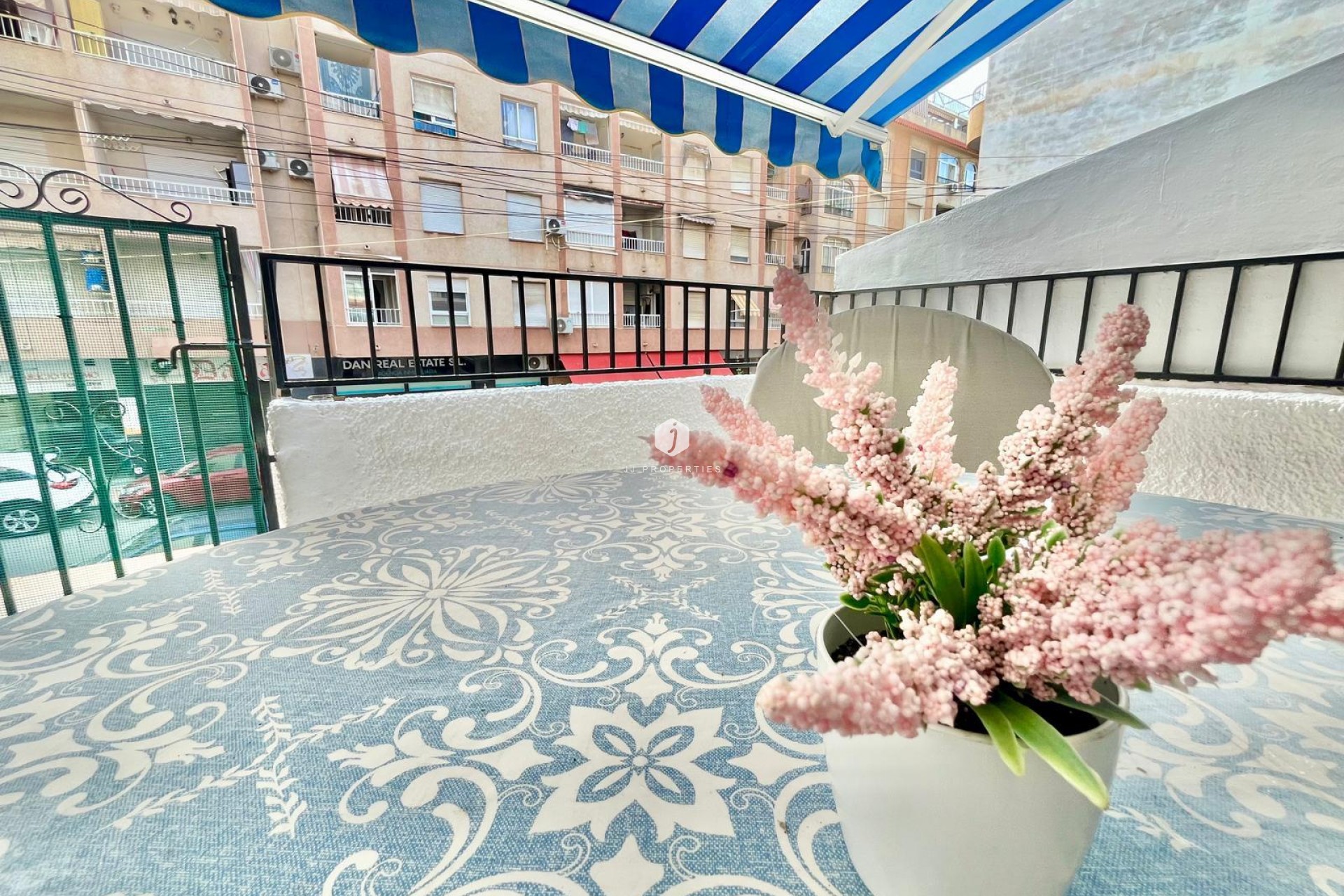 Segunda mano - Apartamento / piso -
Torrevieja - Playa de los Locos