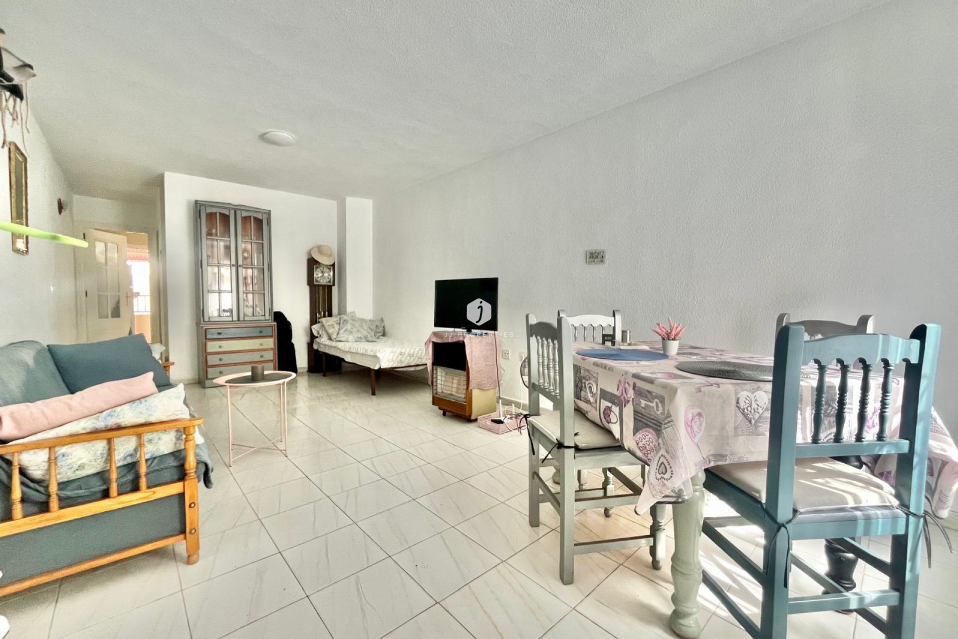 Segunda mano - Apartamento / piso -
Torrevieja - Playa de los Locos