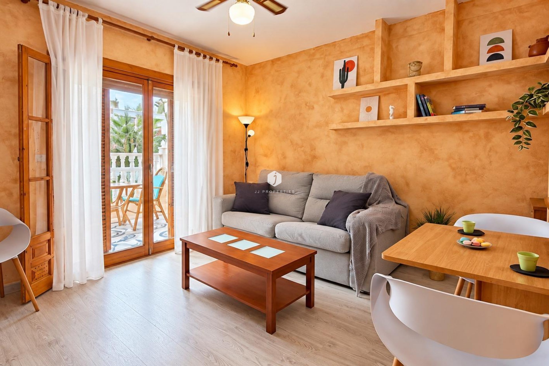 Segunda mano - Apartamento / piso -
Torrevieja - Playa de los Locos