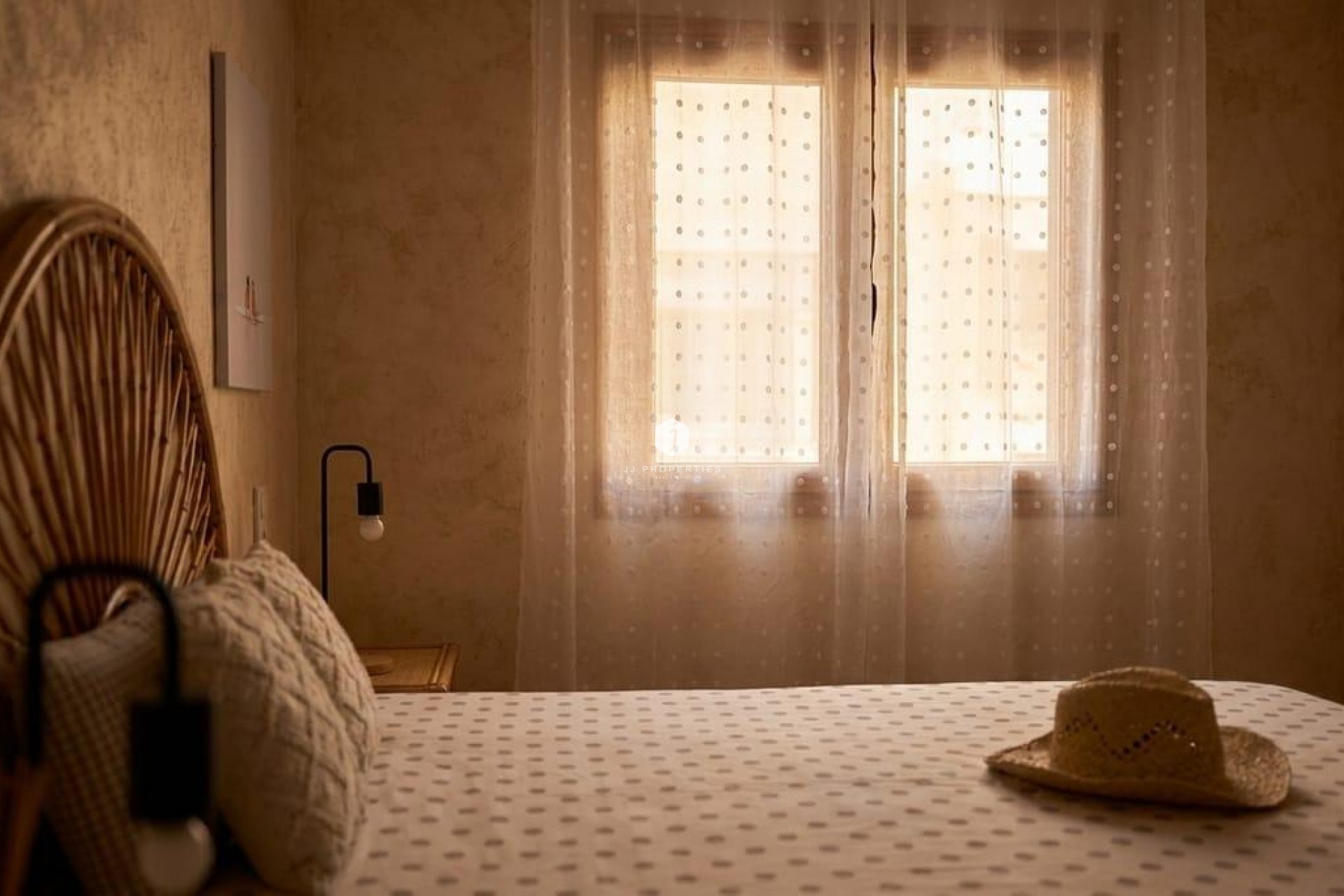 Segunda mano - Apartamento / piso -
Torrevieja - Playa de los Locos