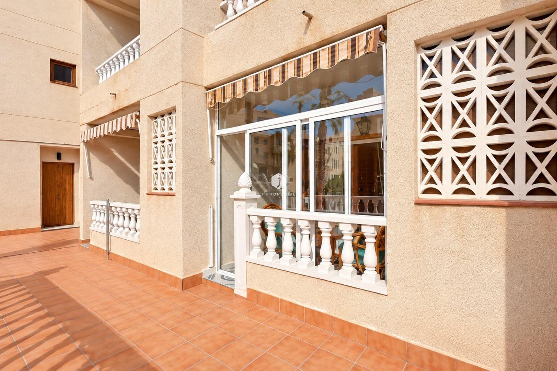 Segunda mano - Apartamento / piso -
Torrevieja - Playa de los Locos