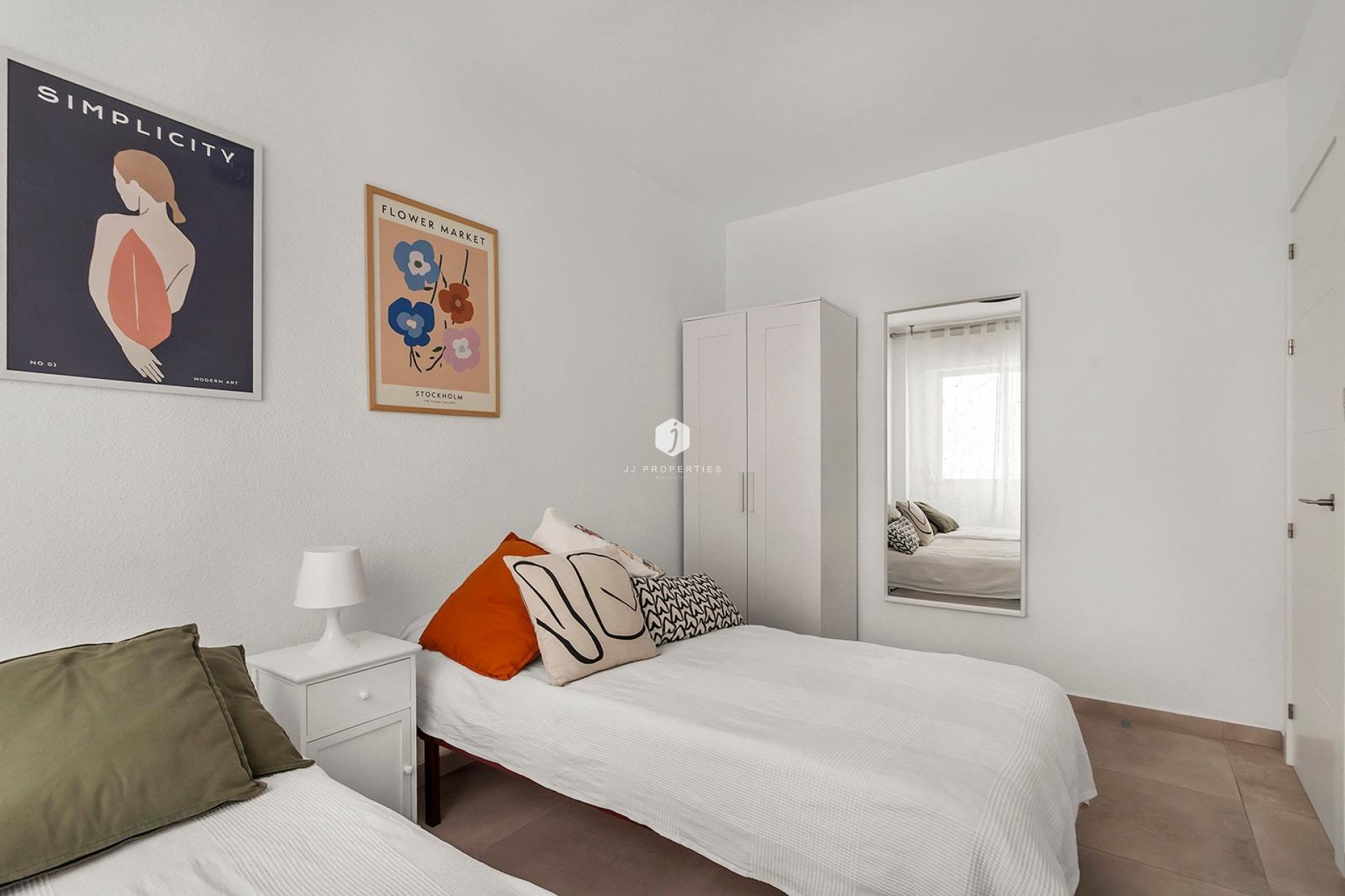 Segunda mano - Apartamento / piso -
Torrevieja - Playa de los Locos
