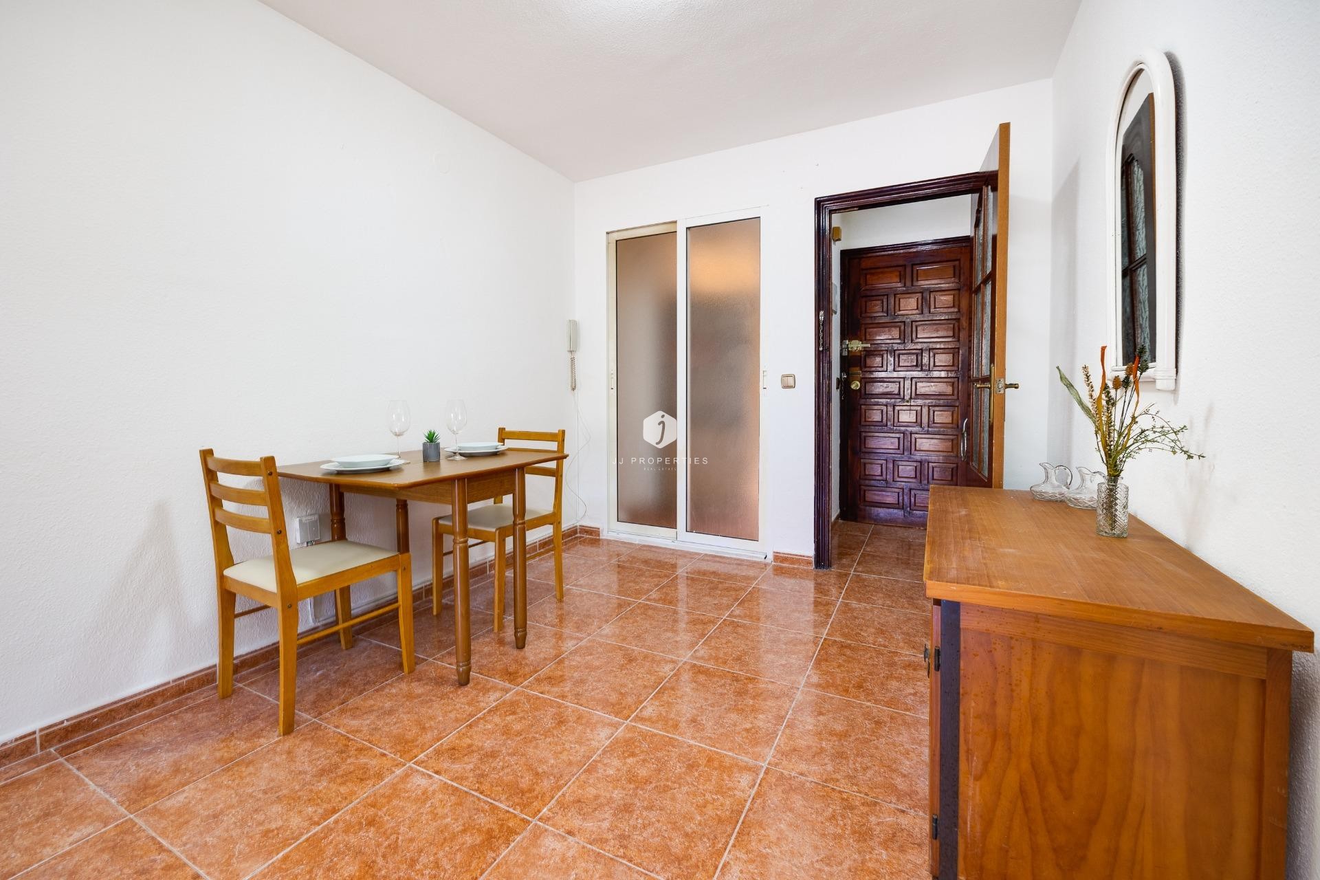 Segunda mano - Apartamento / piso -
Torrevieja - Playa de los Naufragos