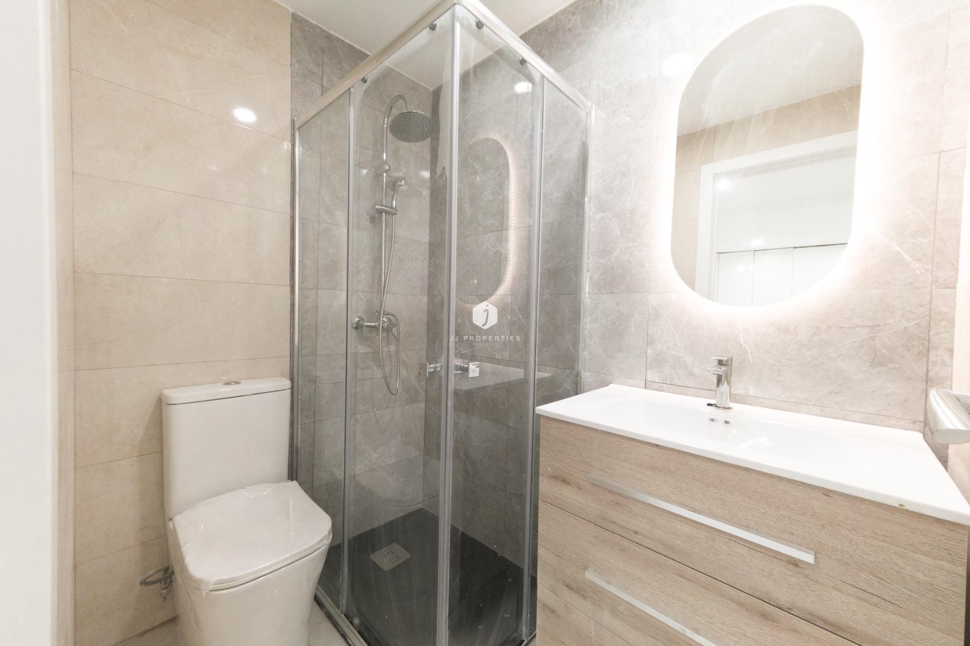 Segunda mano - Apartamento / piso -
Torrevieja - Playa de los Naufragos