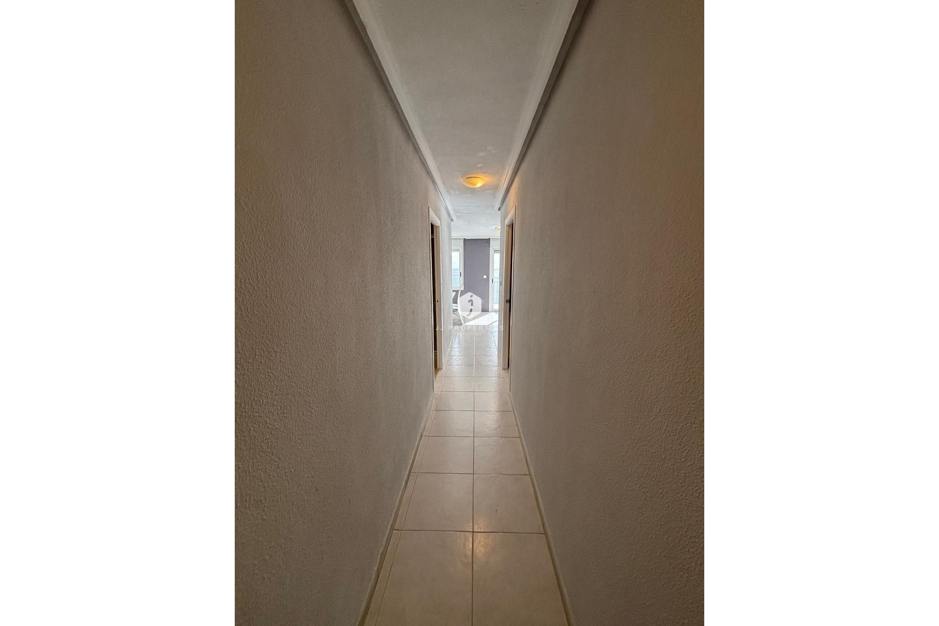 Segunda mano - Apartamento / piso -
Torrevieja - Playa de los Naufragos