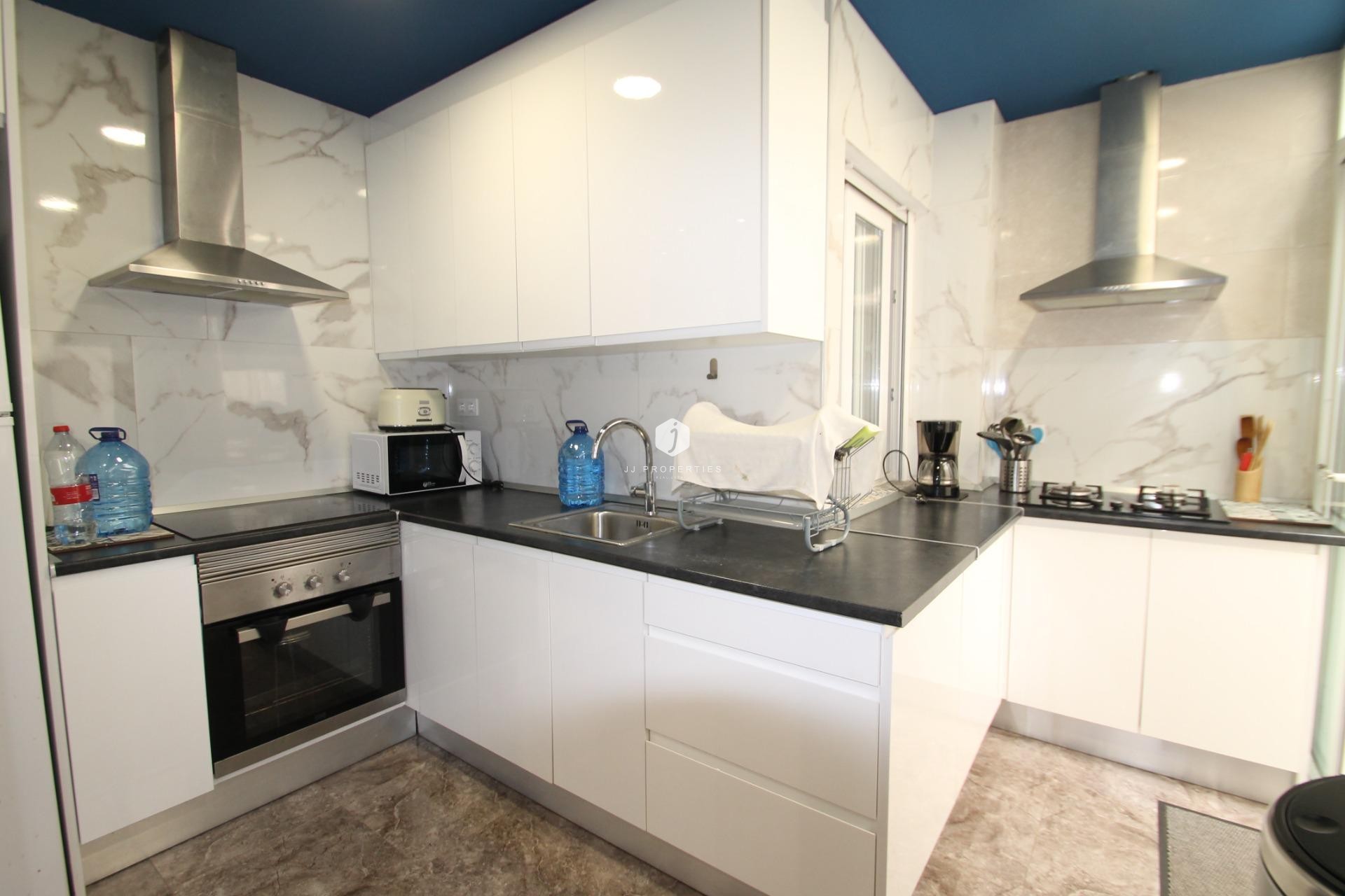 Segunda mano - Apartamento / piso -
Torrevieja - Playa de los Naufragos