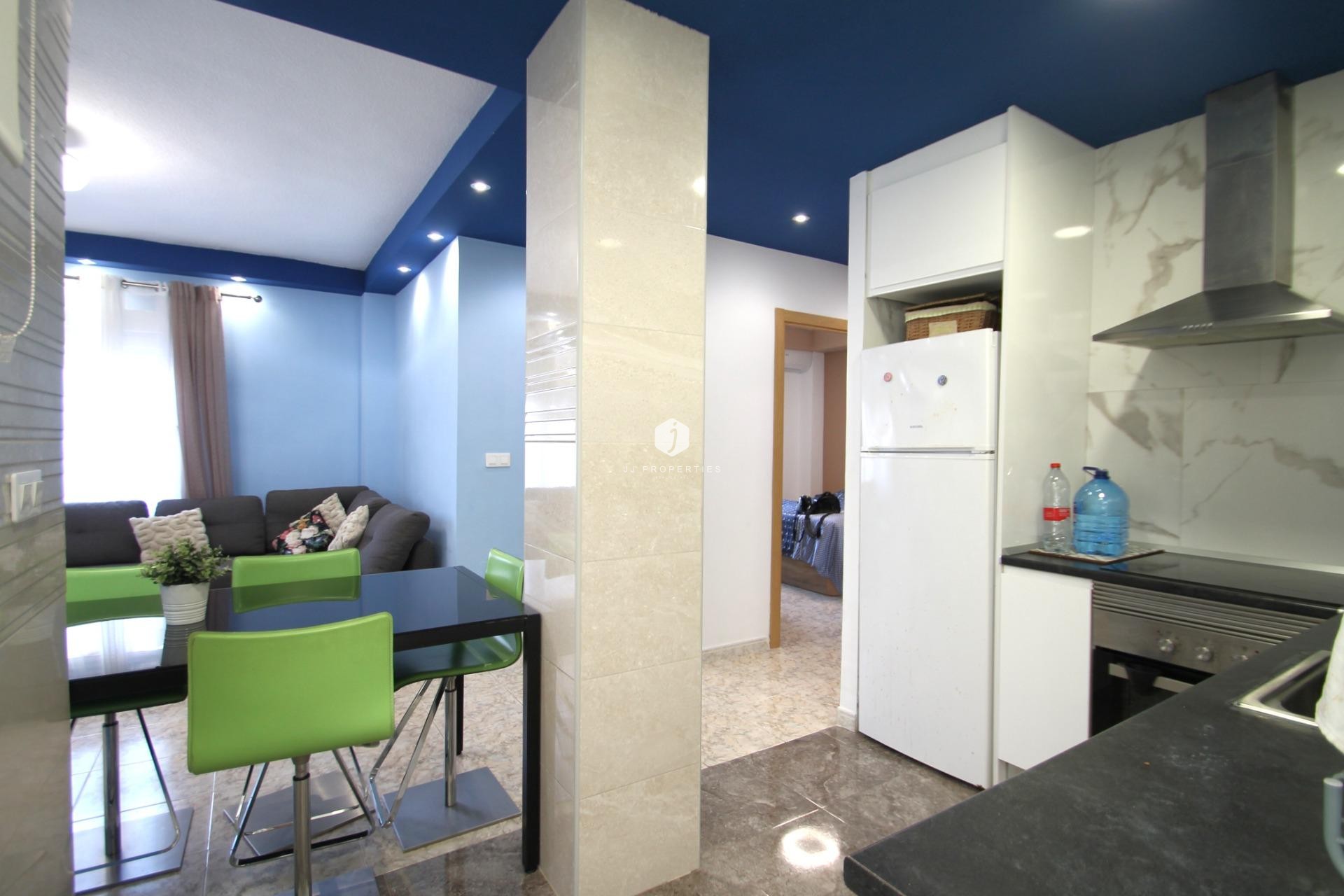 Segunda mano - Apartamento / piso -
Torrevieja - Playa de los Naufragos
