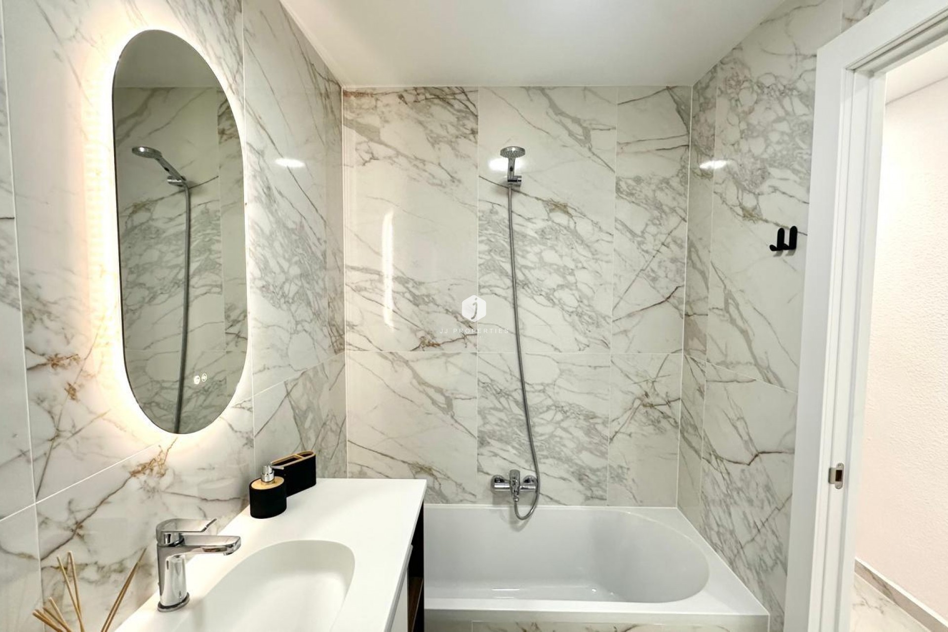 Segunda mano - Apartamento / piso -
Torrevieja - Playa del Cura