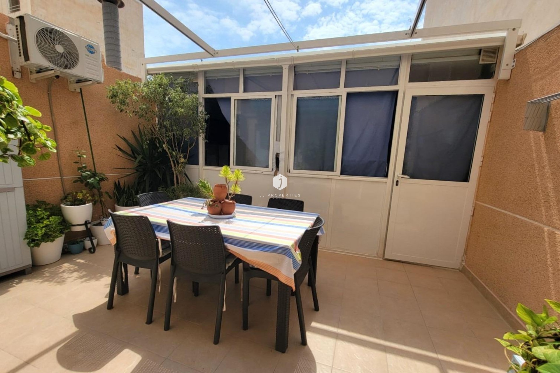 Segunda mano - Apartamento / piso -
Torrevieja - Playa del Cura