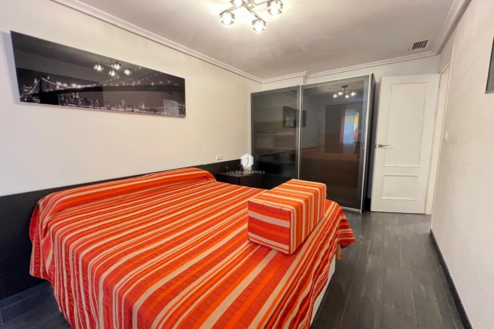 Segunda mano - Apartamento / piso -
Torrevieja - Playa del Cura