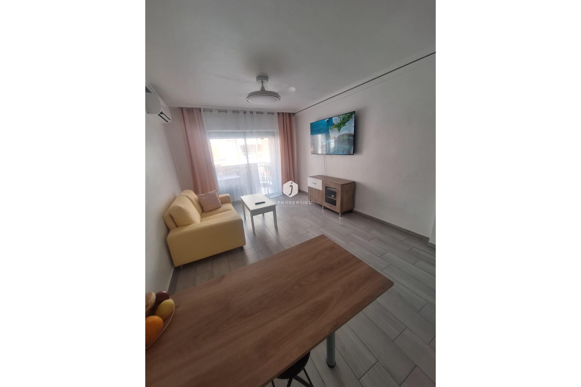 Segunda mano - Apartamento / piso -
Torrevieja - Playa del Cura