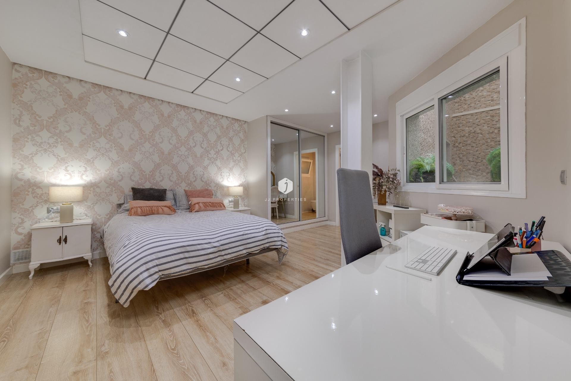 Segunda mano - Apartamento / piso -
Torrevieja - Playa del Cura