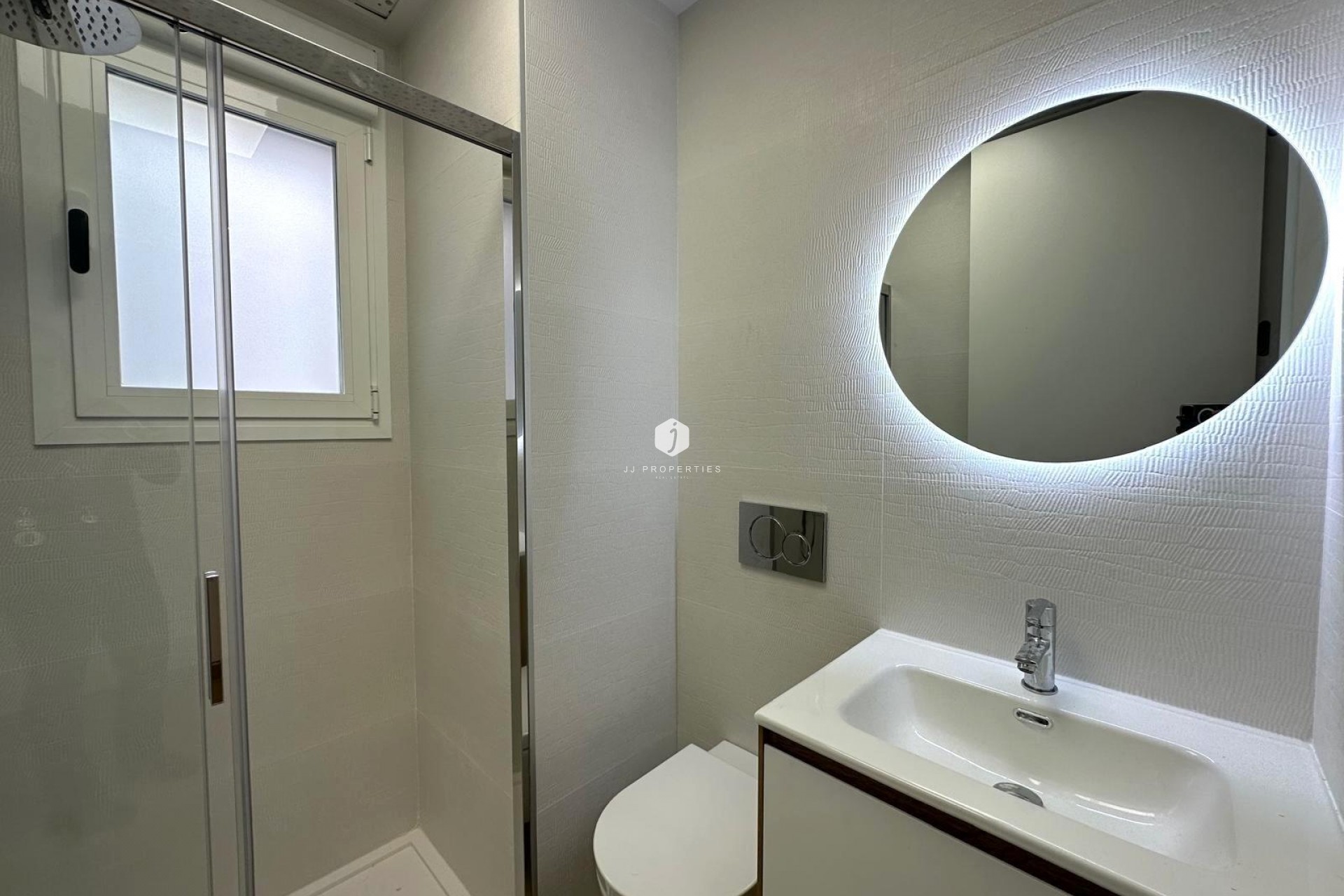 Segunda mano - Apartamento / piso -
Torrevieja - Playa del Cura