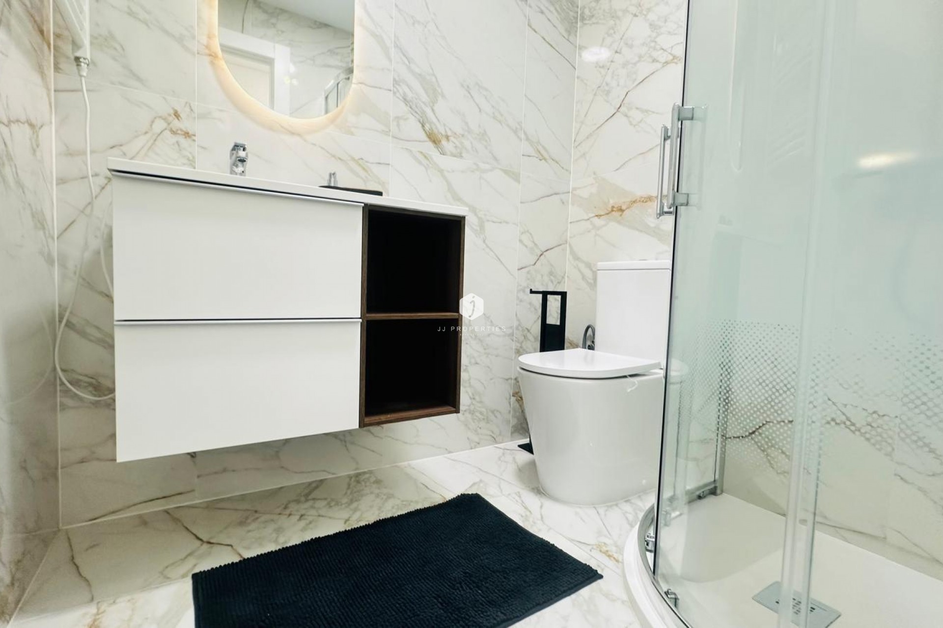 Segunda mano - Apartamento / piso -
Torrevieja - Playa del Cura