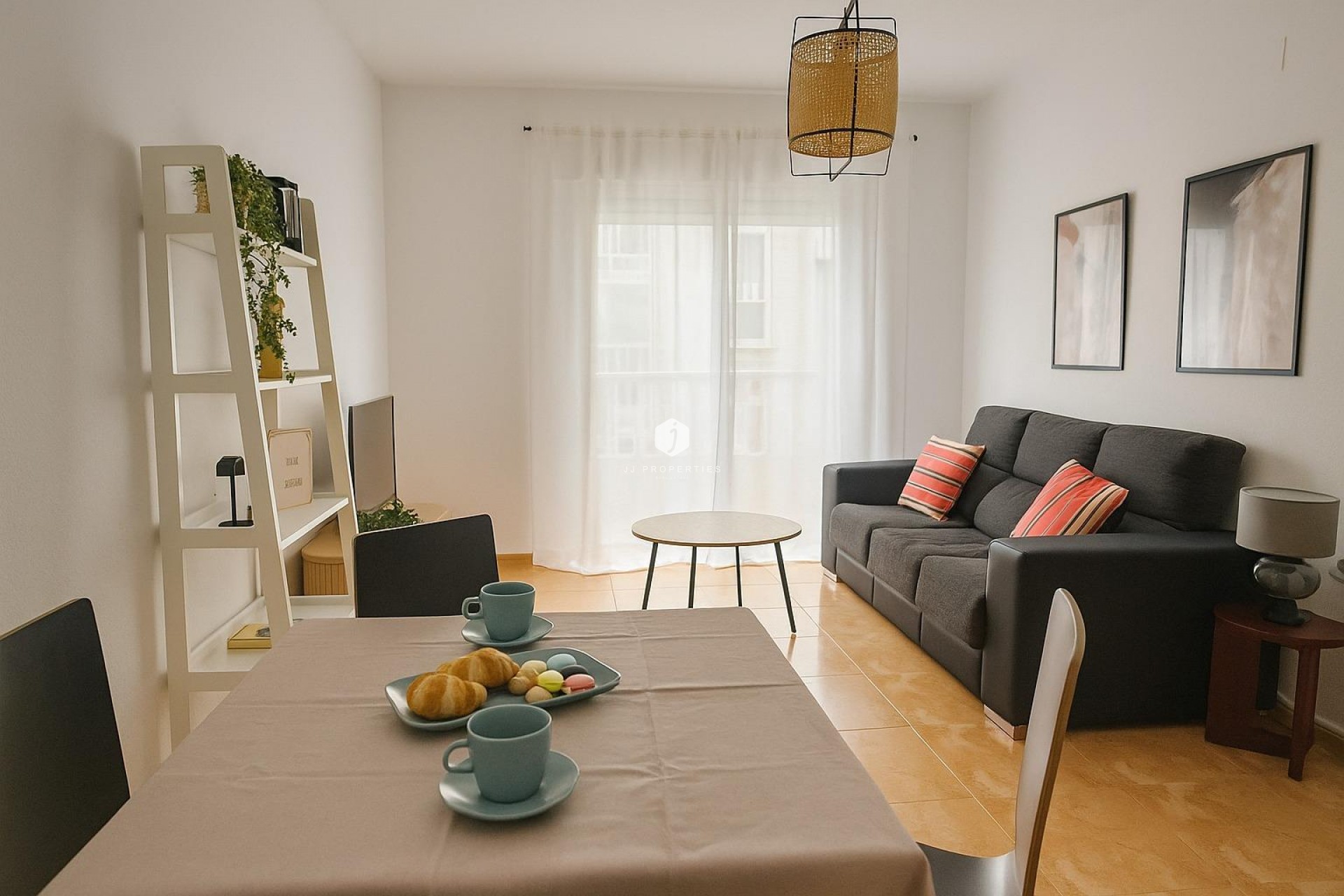 Segunda mano - Apartamento / piso -
Torrevieja - Playa del Cura