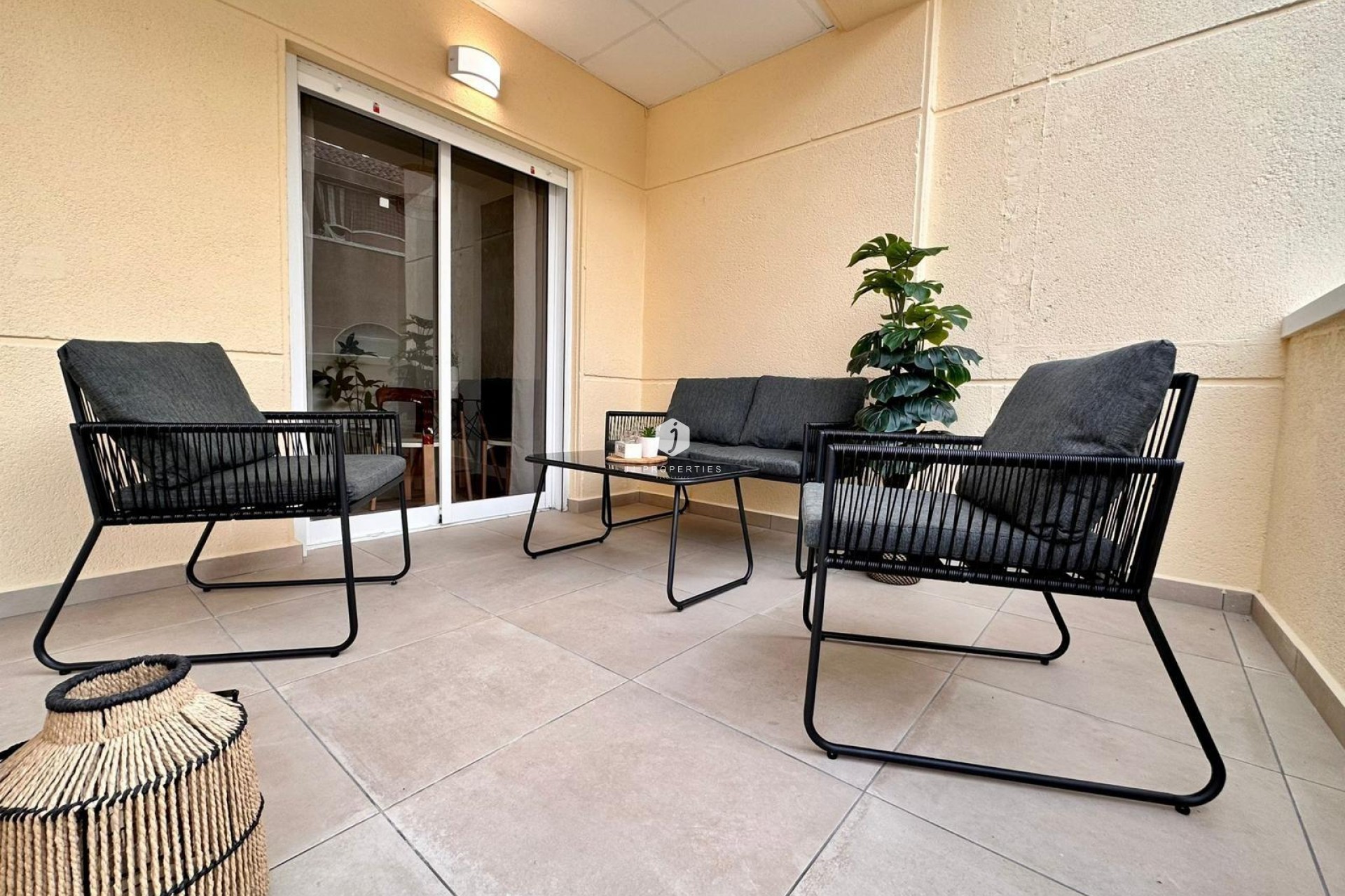 Segunda mano - Apartamento / piso -
Torrevieja - Playa del Cura