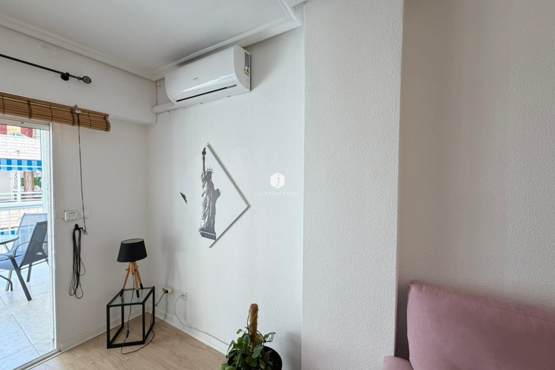 Segunda mano - Apartamento / piso -
Torrevieja - Playa del Cura