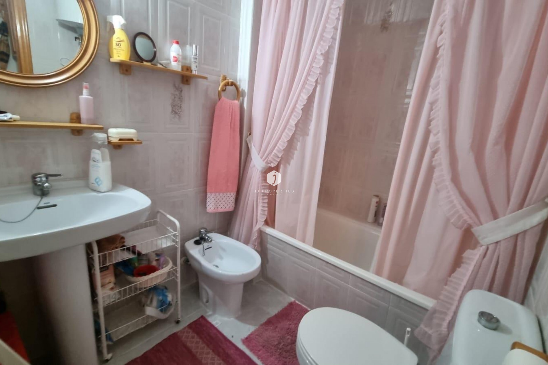 Segunda mano - Apartamento / piso -
Torrevieja - Playa del Cura