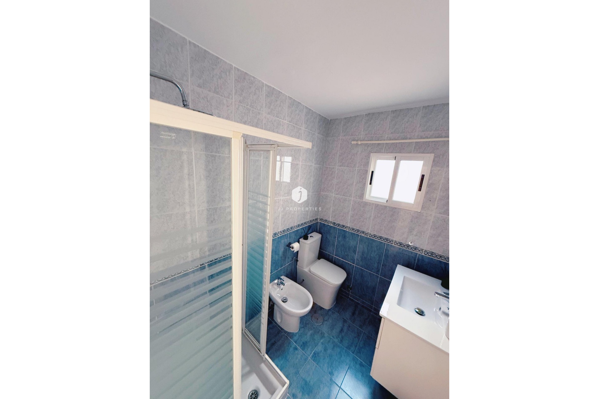 Segunda mano - Apartamento / piso -
Torrevieja - Playa del Cura