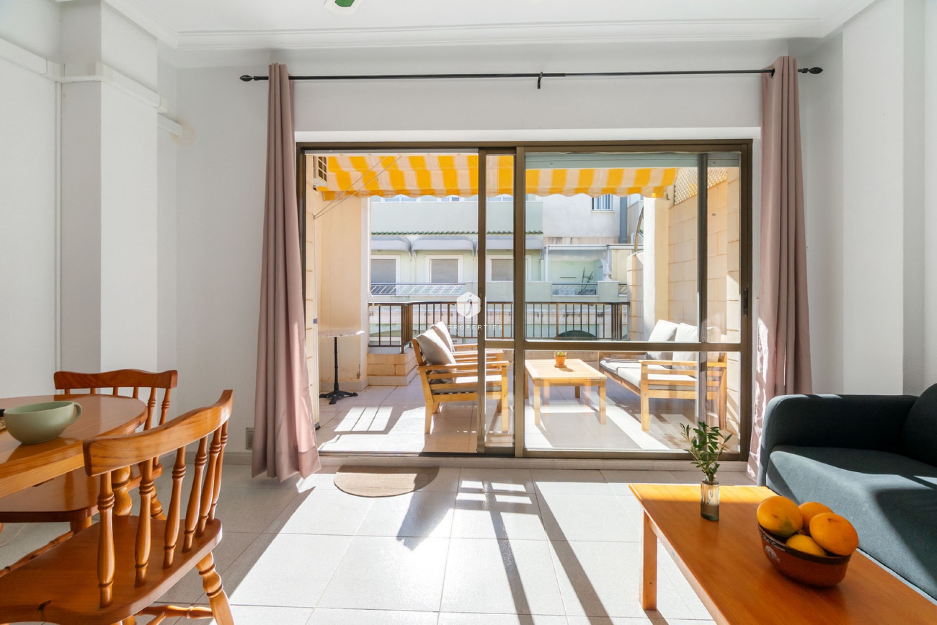 Segunda mano - Apartamento / piso -
Torrevieja - Playa del Cura