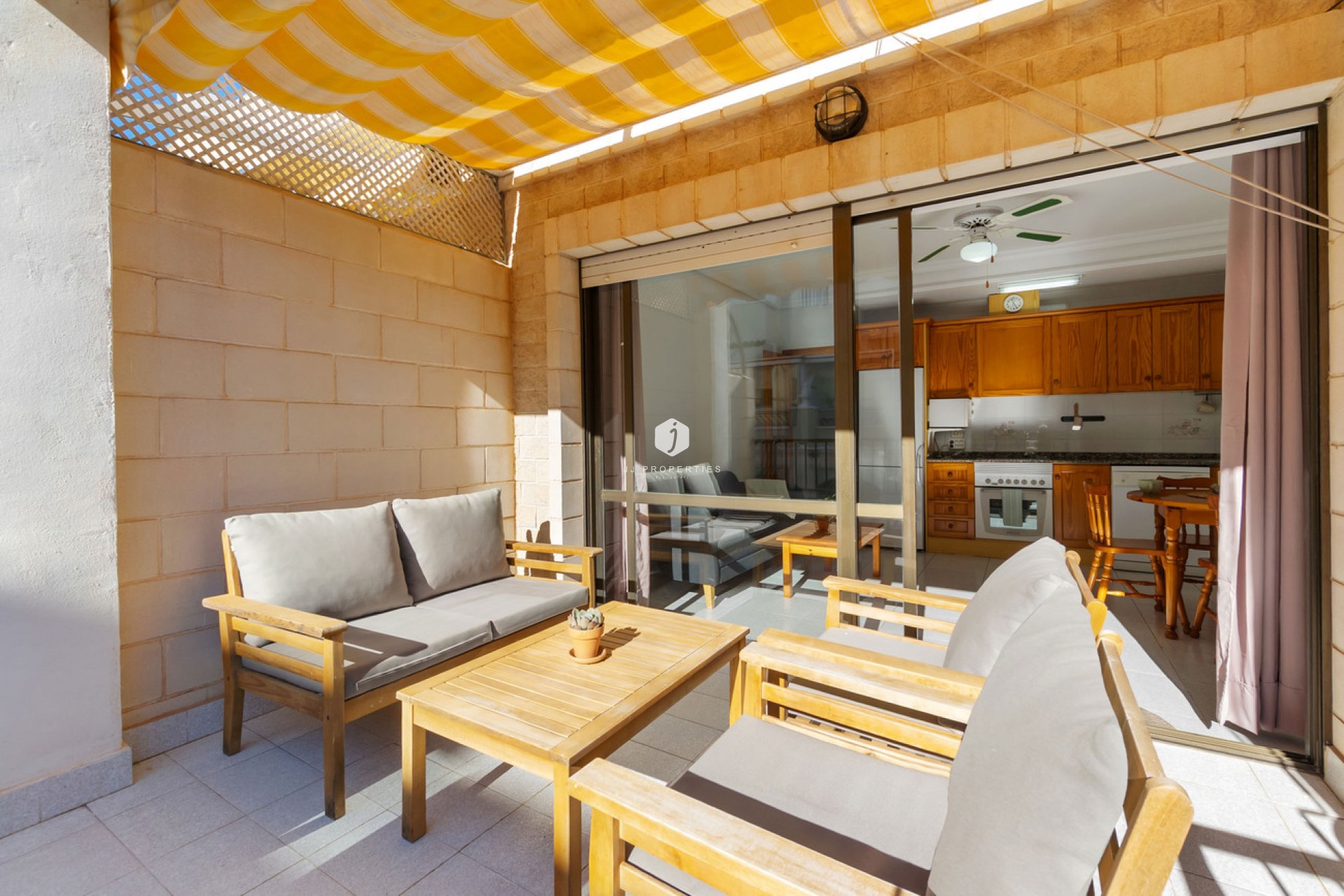 Segunda mano - Apartamento / piso -
Torrevieja - Playa del Cura