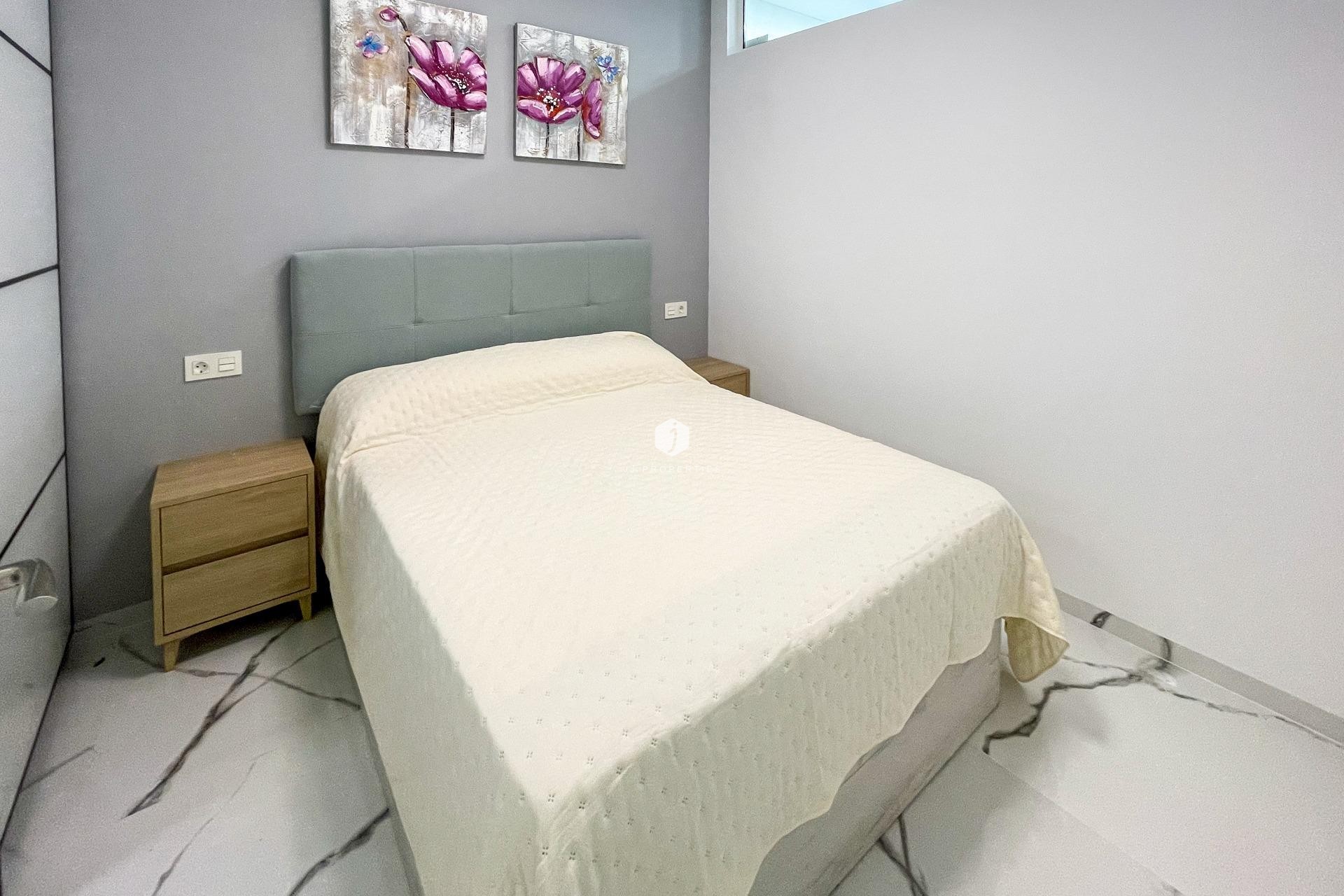 Segunda mano - Apartamento / piso -
Torrevieja - Playa del Cura