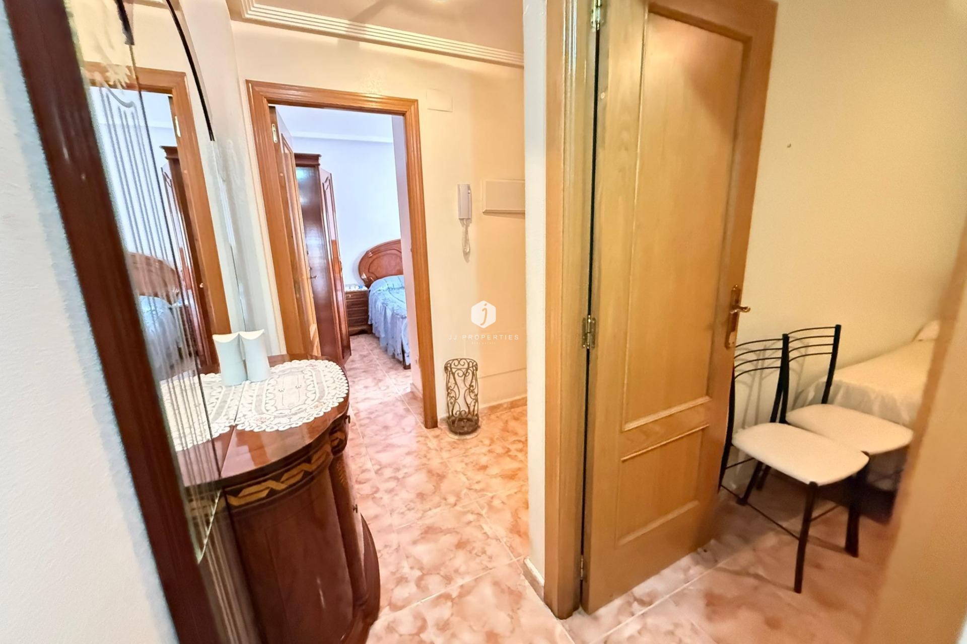 Segunda mano - Apartamento / piso -
Torrevieja - Playa del Cura