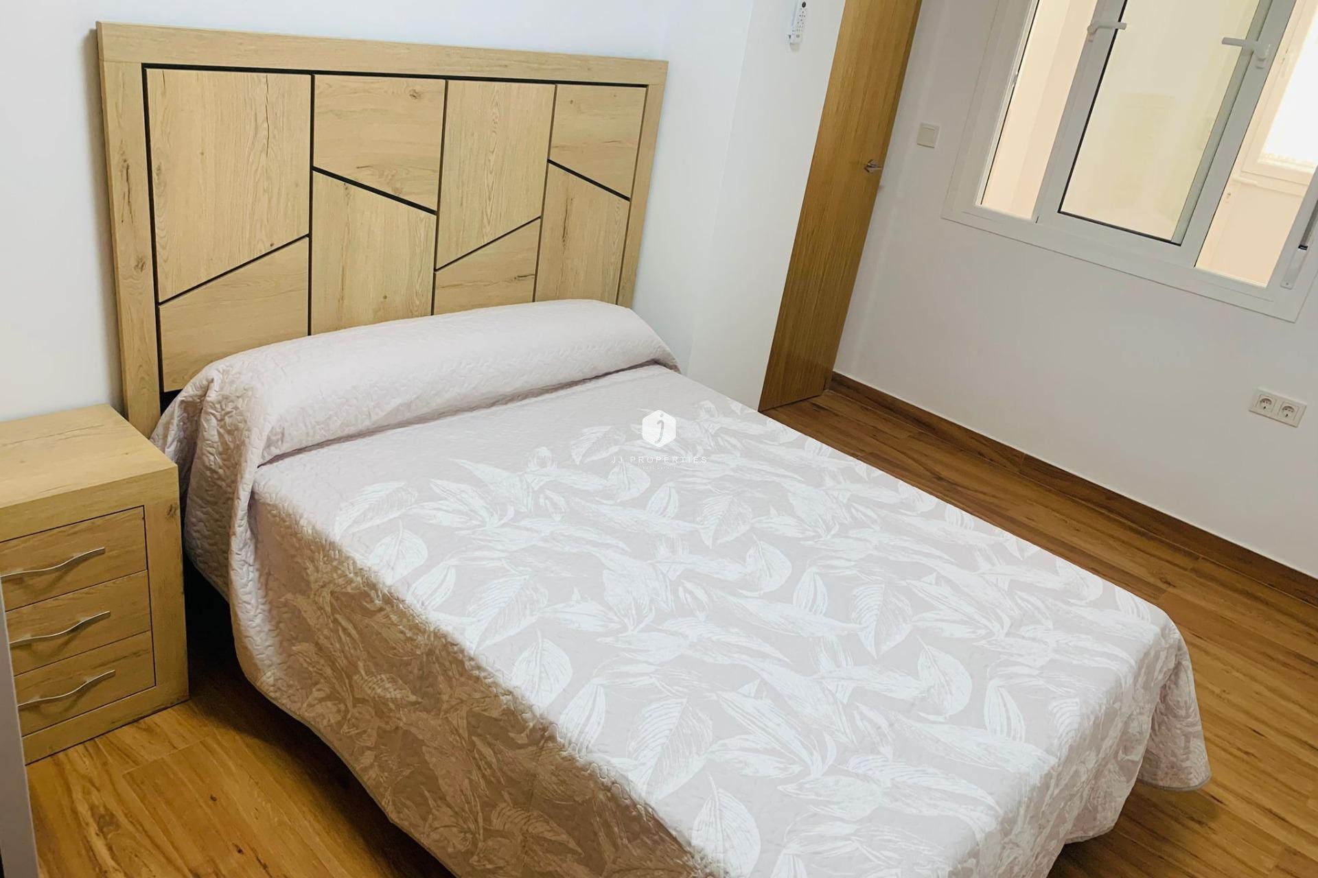 Segunda mano - Apartamento / piso -
Torrevieja - Playa del Cura