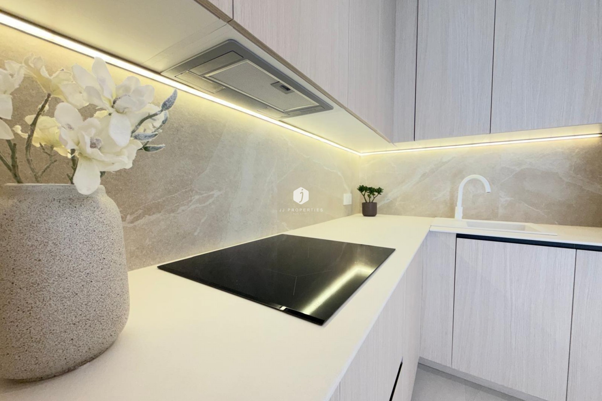 Segunda mano - Apartamento / piso -
Torrevieja - Playa del Cura