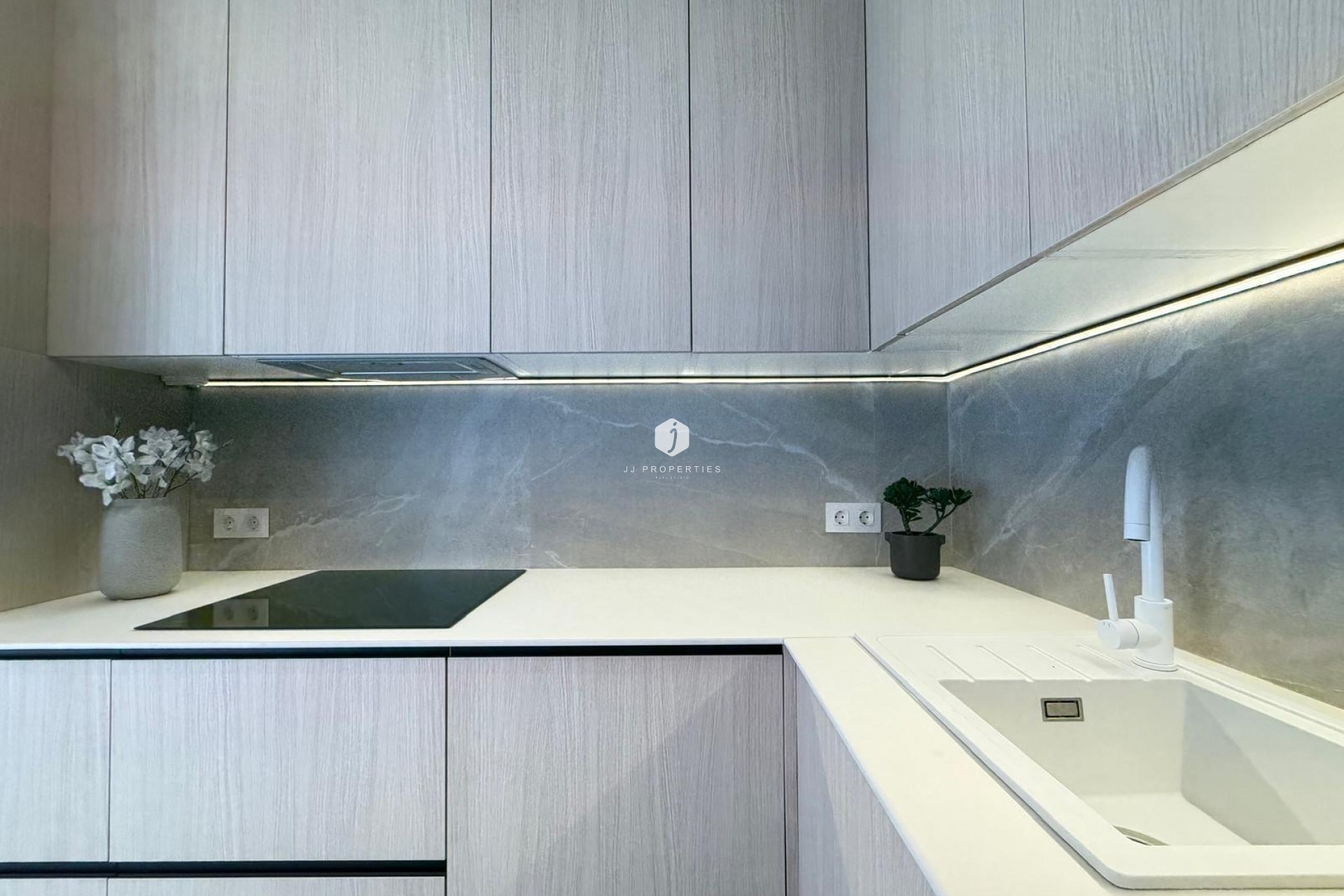 Segunda mano - Apartamento / piso -
Torrevieja - Playa del Cura