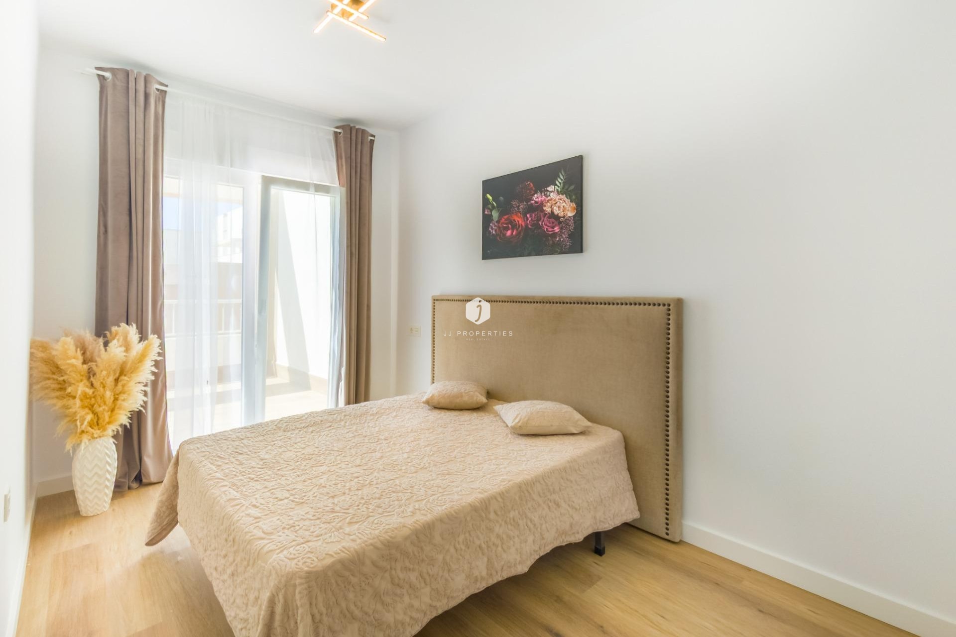 Segunda mano - Apartamento / piso -
Torrevieja - Playa del Cura