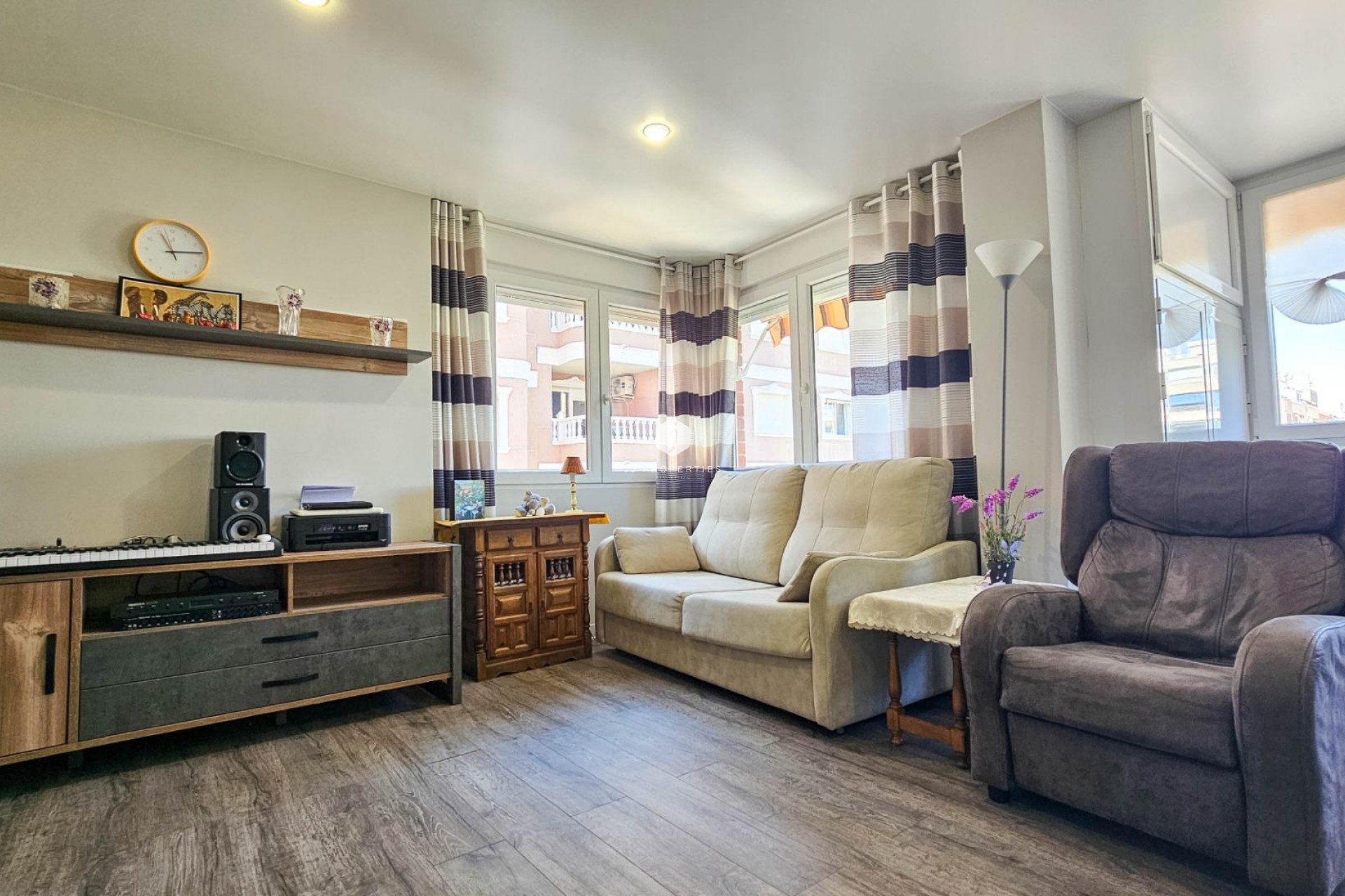 Segunda mano - Apartamento / piso -
Torrevieja - Playa del Cura