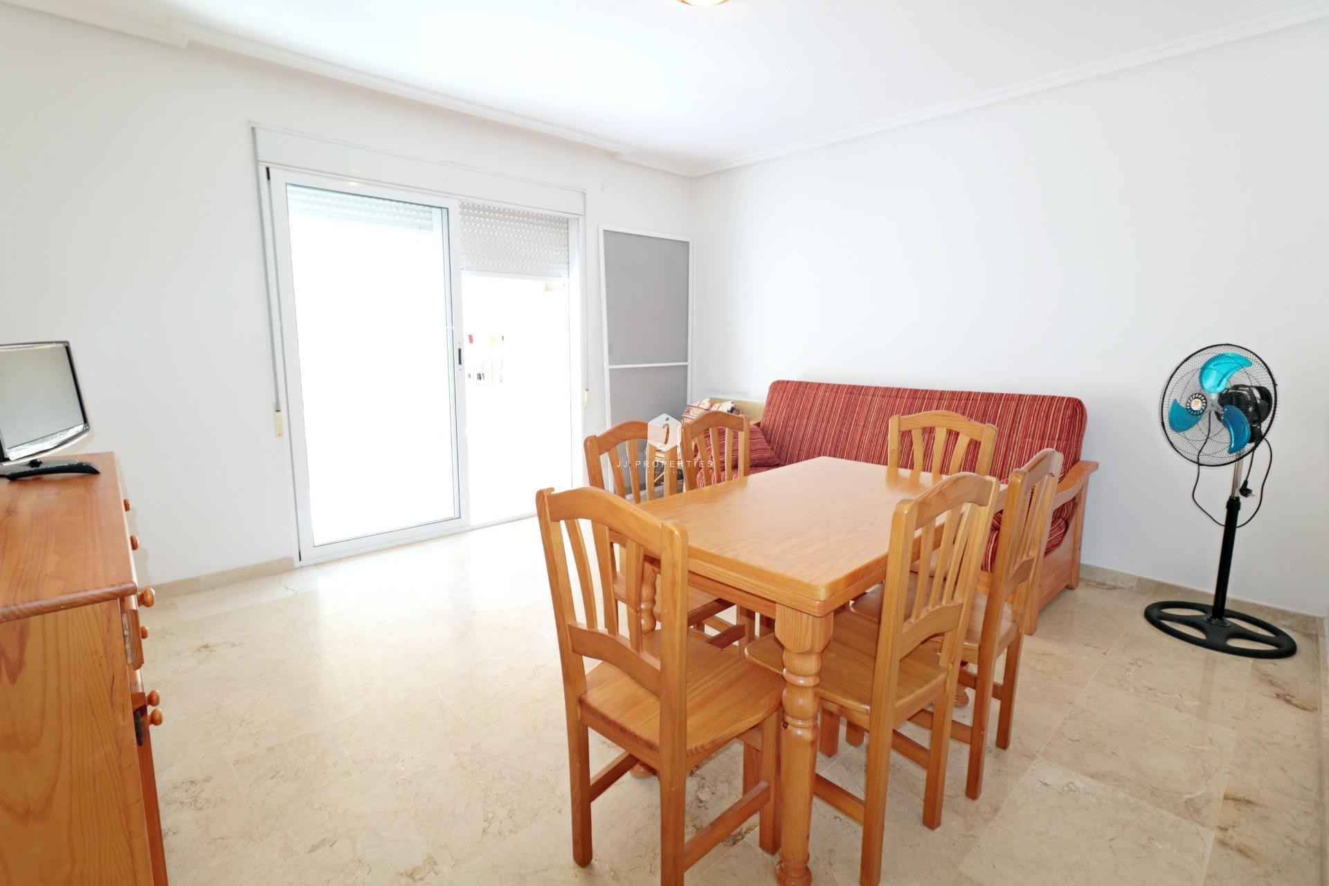 Segunda mano - Apartamento / piso -
Torrevieja - Playa del Cura