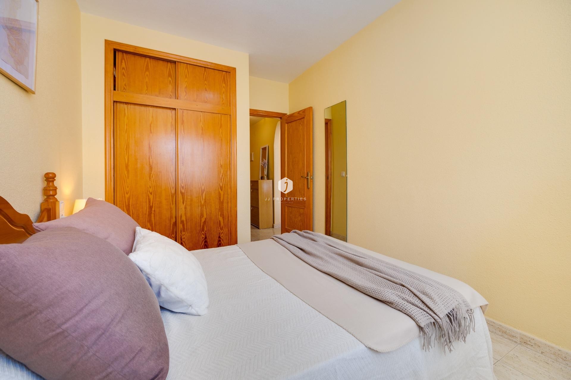 Segunda mano - Apartamento / piso -
Torrevieja - Playa del Cura