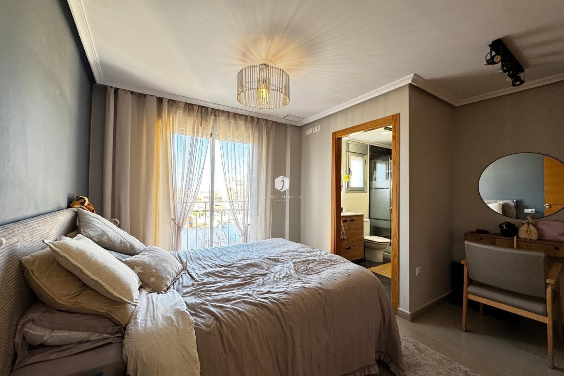 Segunda mano - Apartamento / piso -
Torrevieja - Playa del Cura